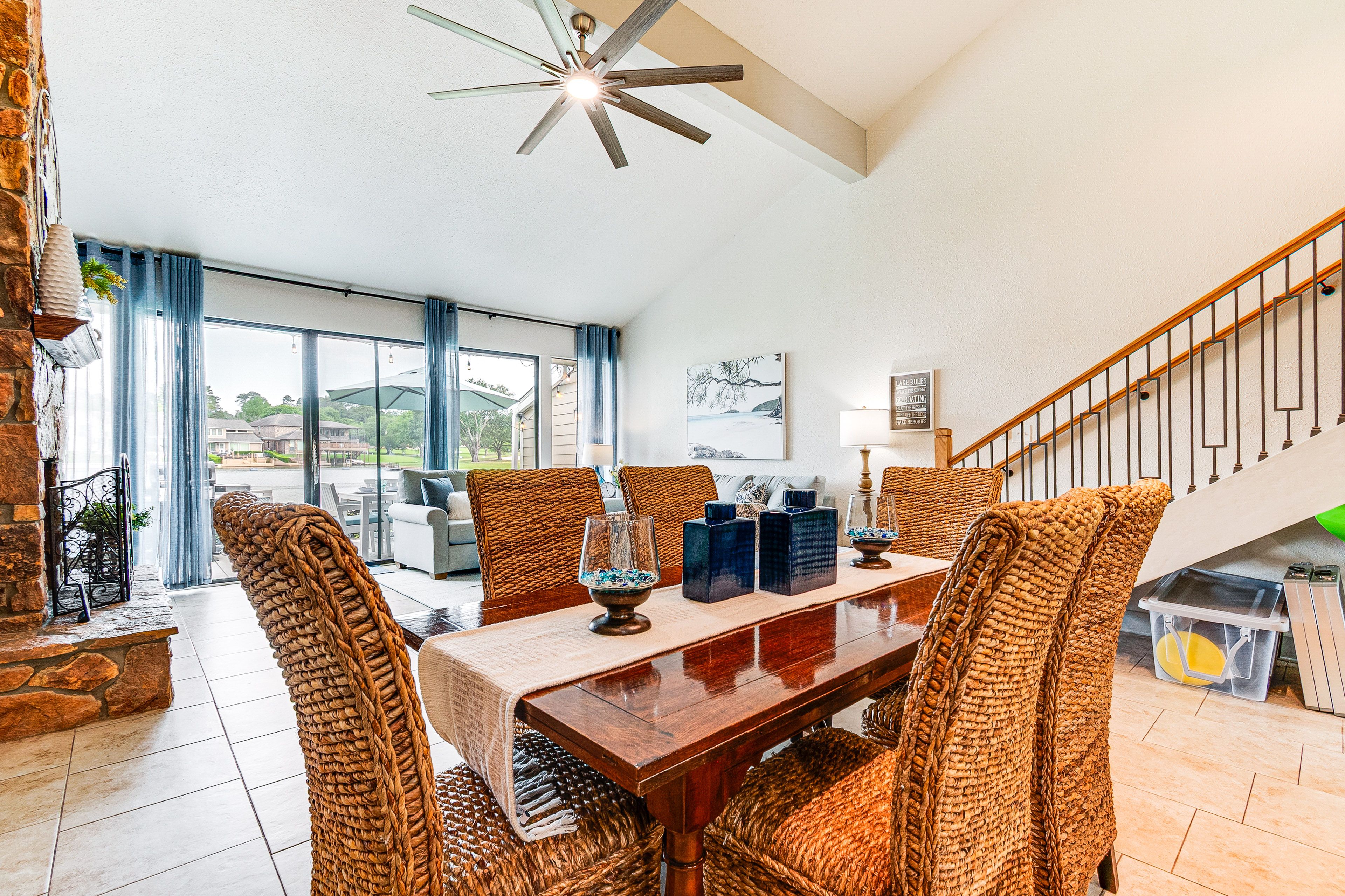 Dining Area | 1st Floor | Dishware/Flatware | Trash Bags/Paper Towels