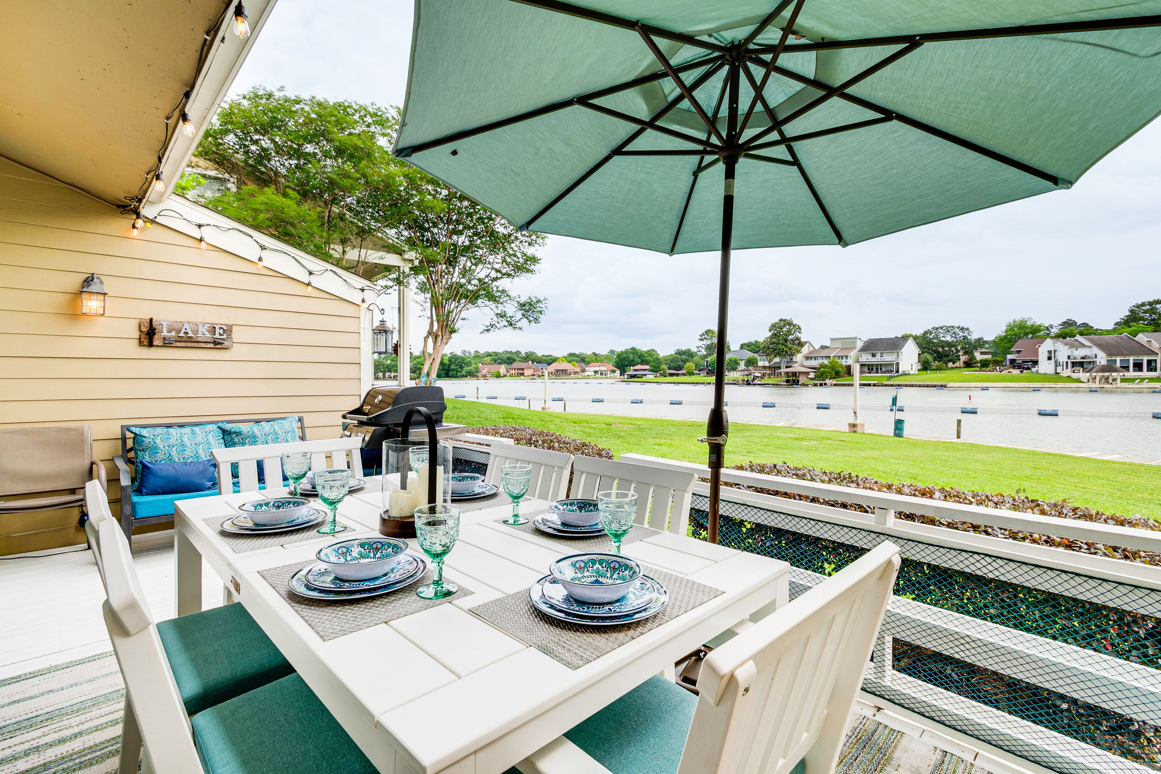 Montgomery Vacation Rental | 3BR | 2BA | 1,545 Sq Ft | 2 Steps Required