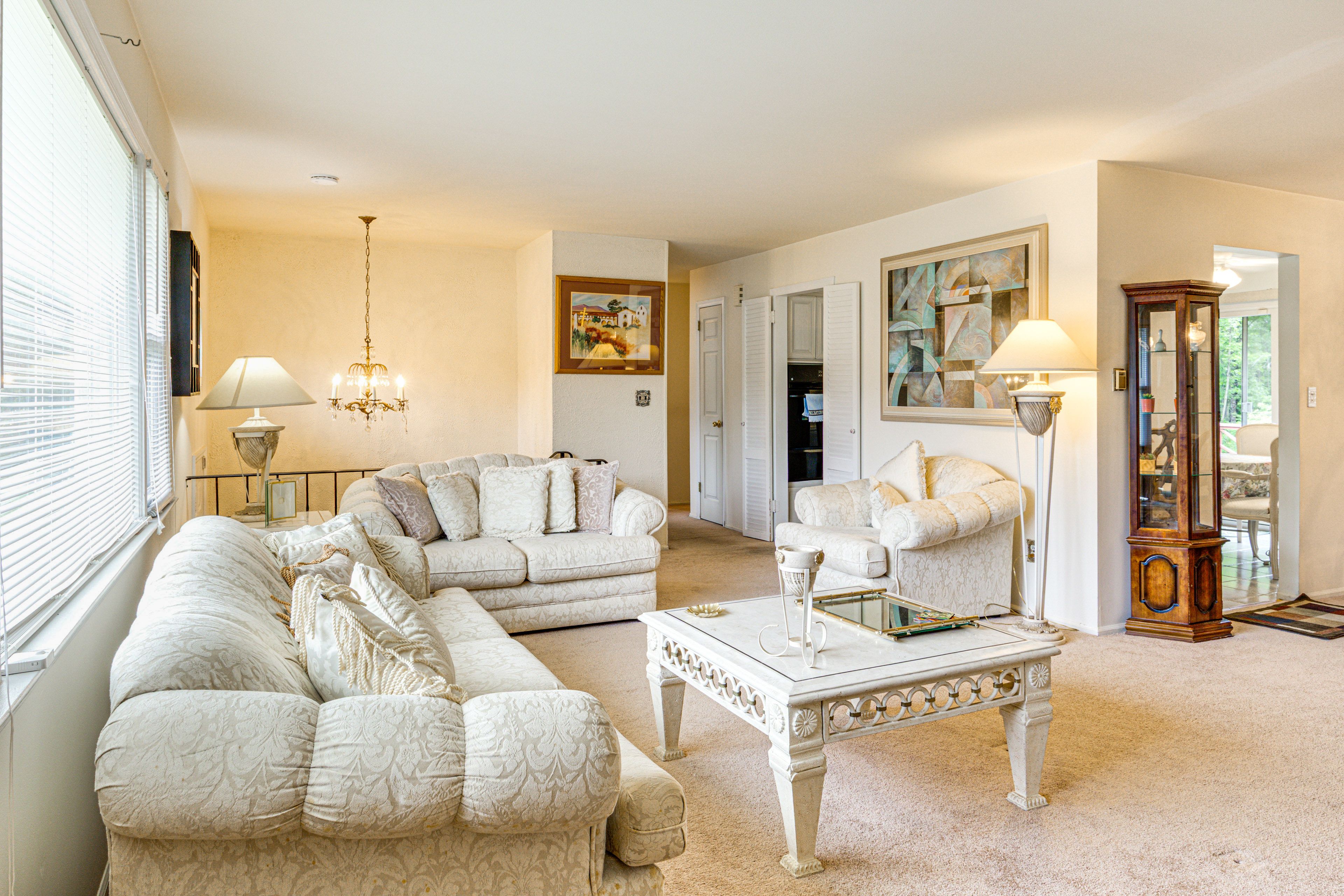 Living Room | Central A/C | Free WiFi | Main Level