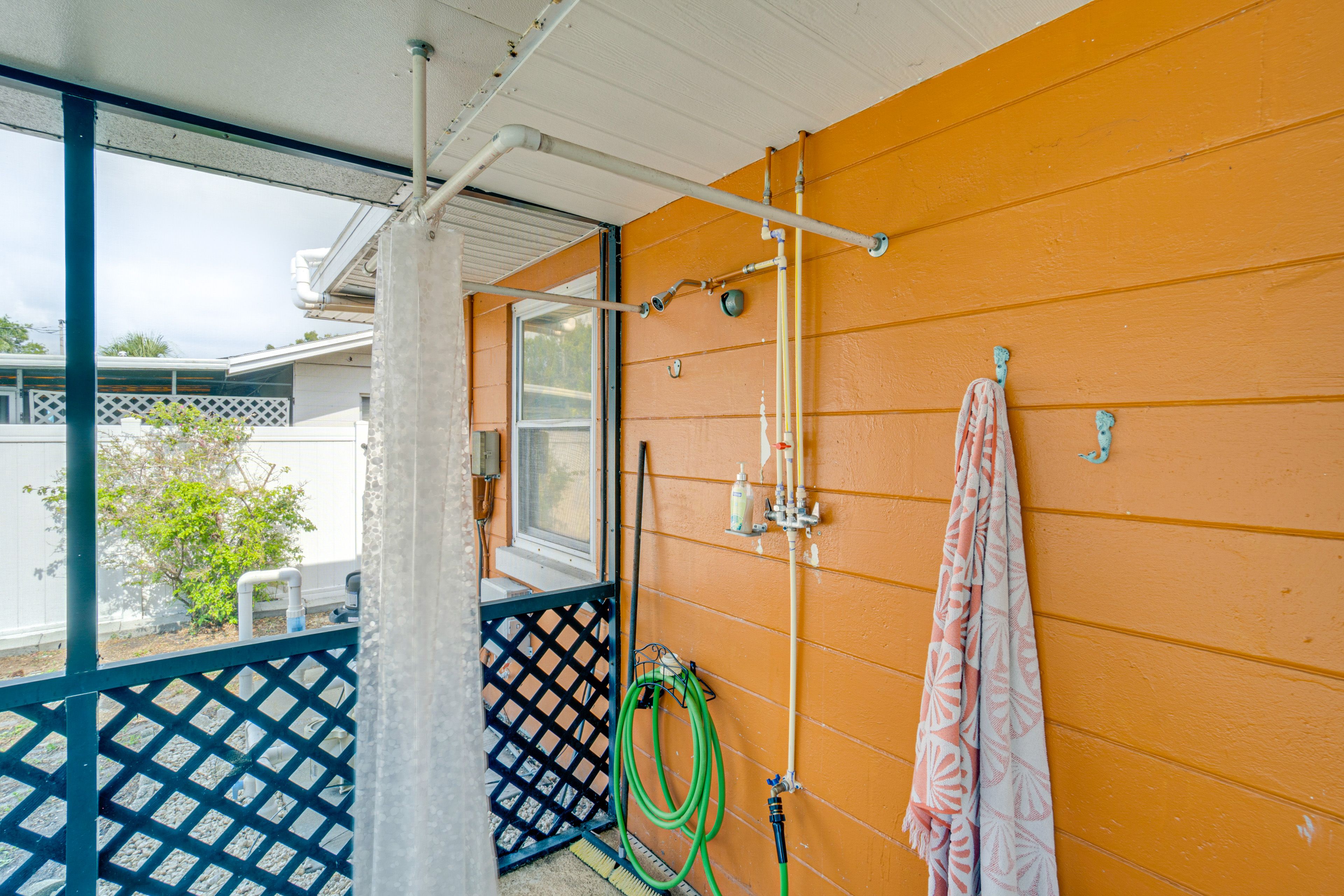 Screened-In Lanai | Private Pool | Lounging Furniture | Outdoor Shower