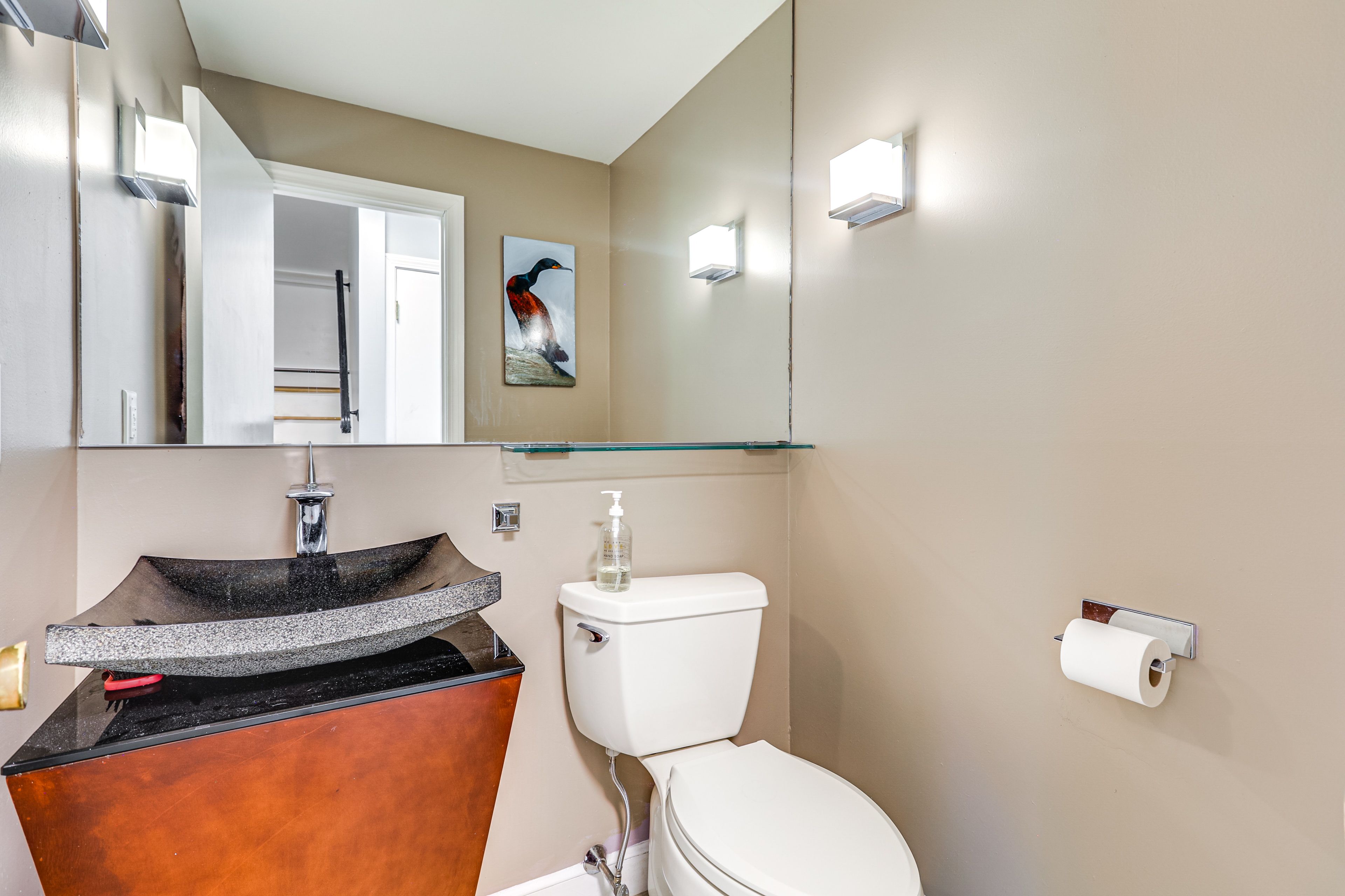 Half Bathroom | 1st Floor