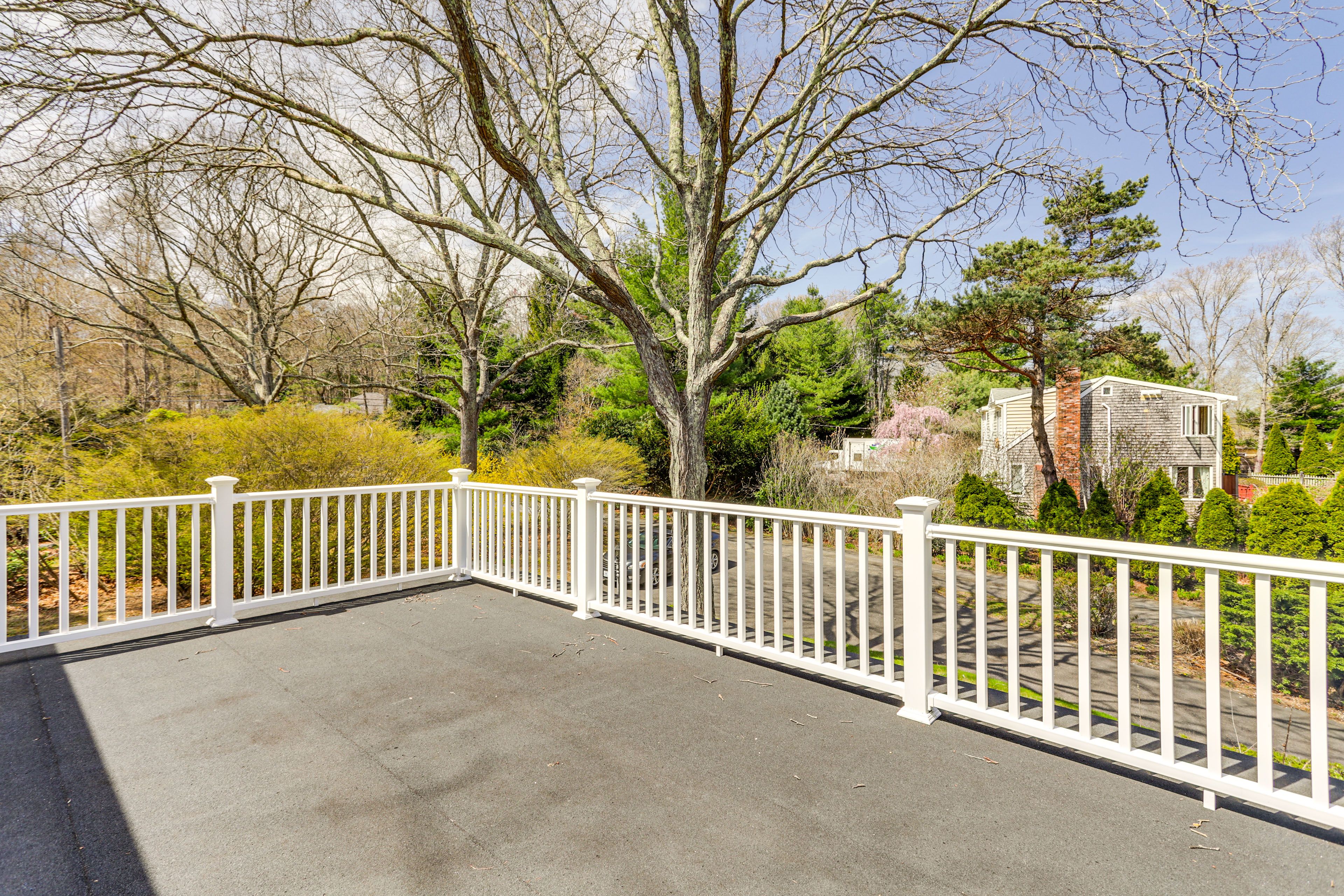 Balcony/Deck | 2nd Floor