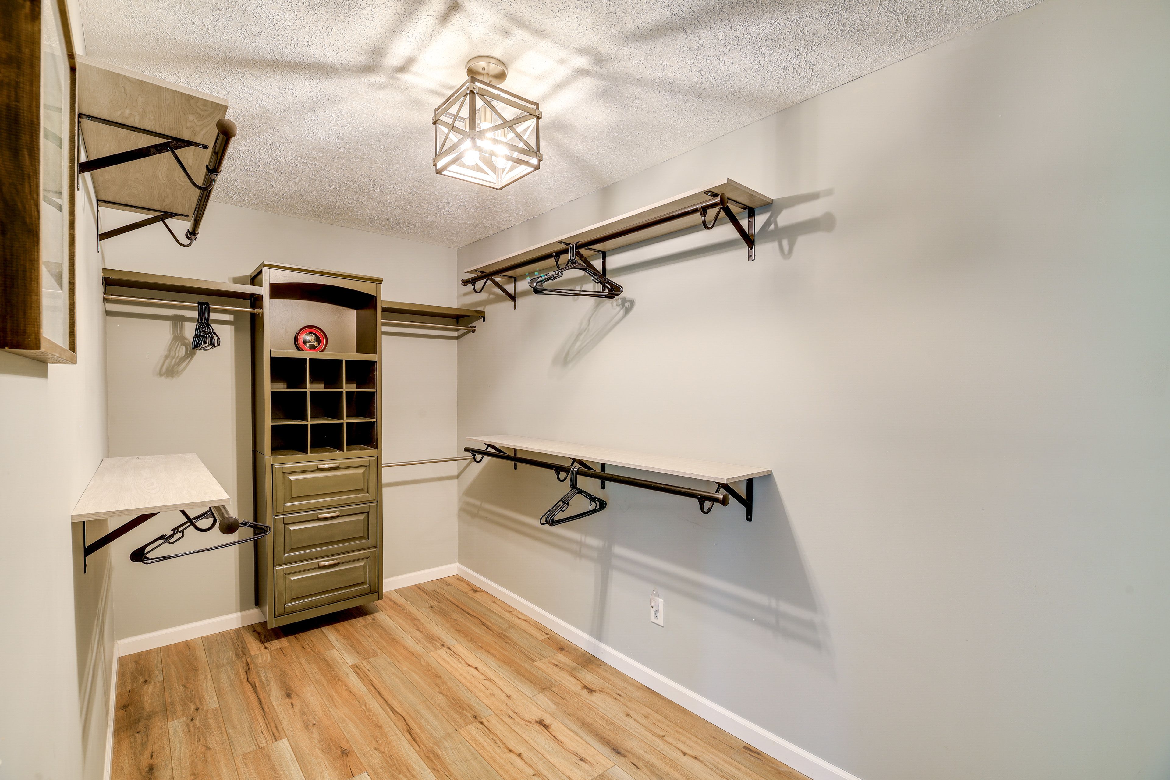 Walk-In Closet | 2nd Floor