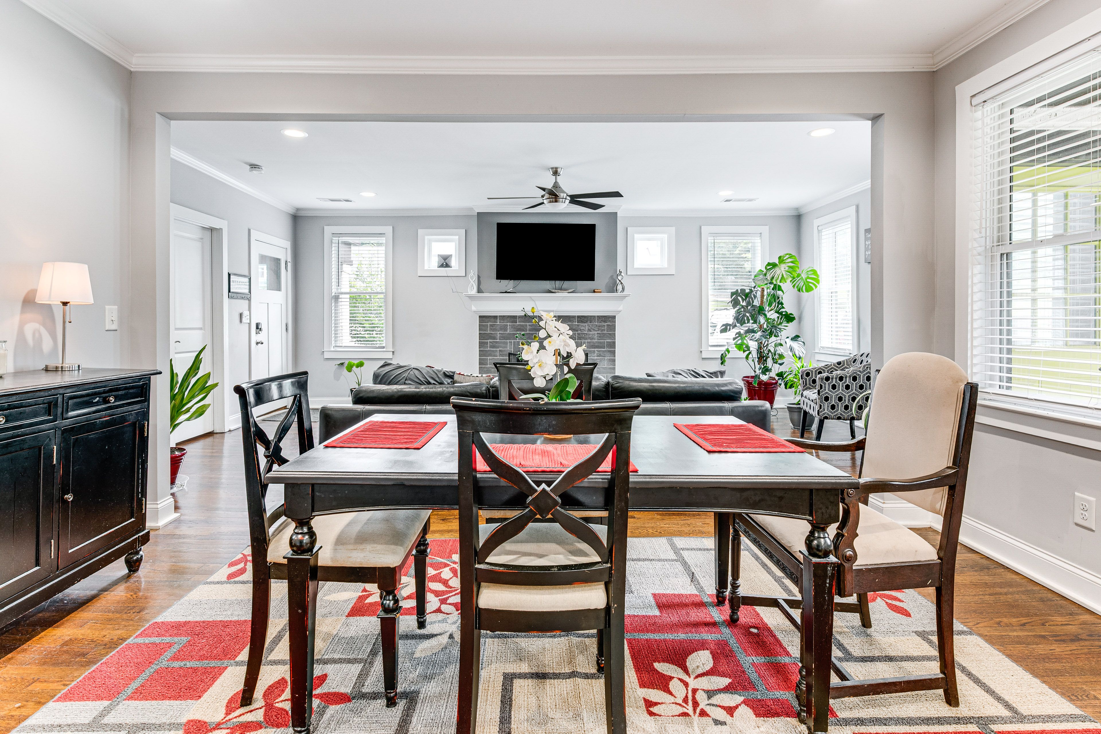Atlanta Vacation Rental | 3BR | 2BA | 1,600 Sq Ft | 3 Steps Required