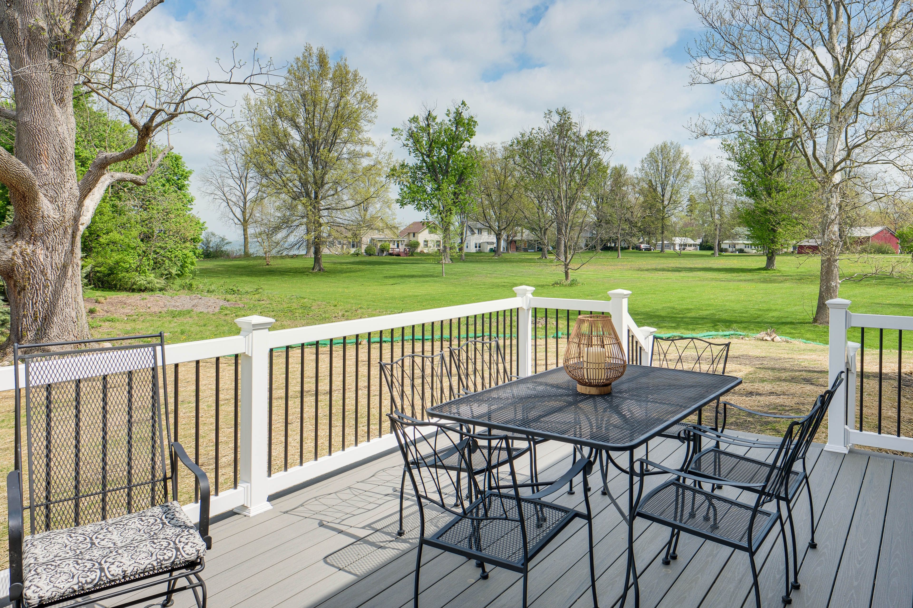 House Exterior | Furnished Deck | Dining Area | Gas Grill | Private Yard