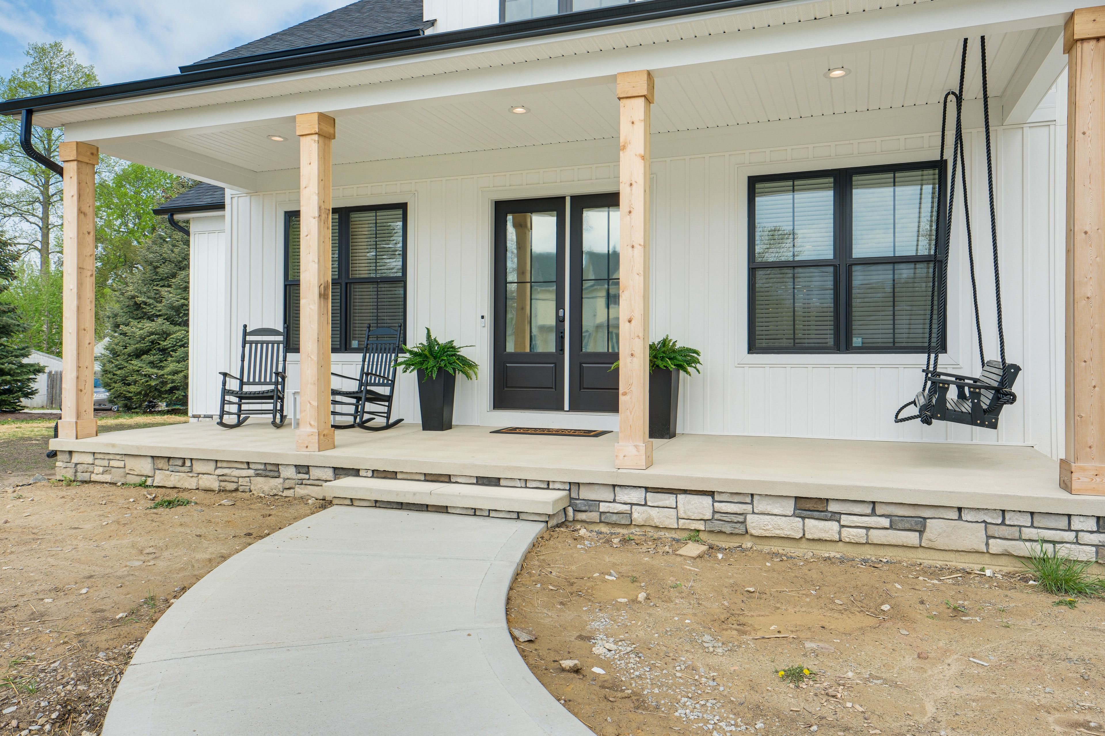 House Exterior | Keyless Entry