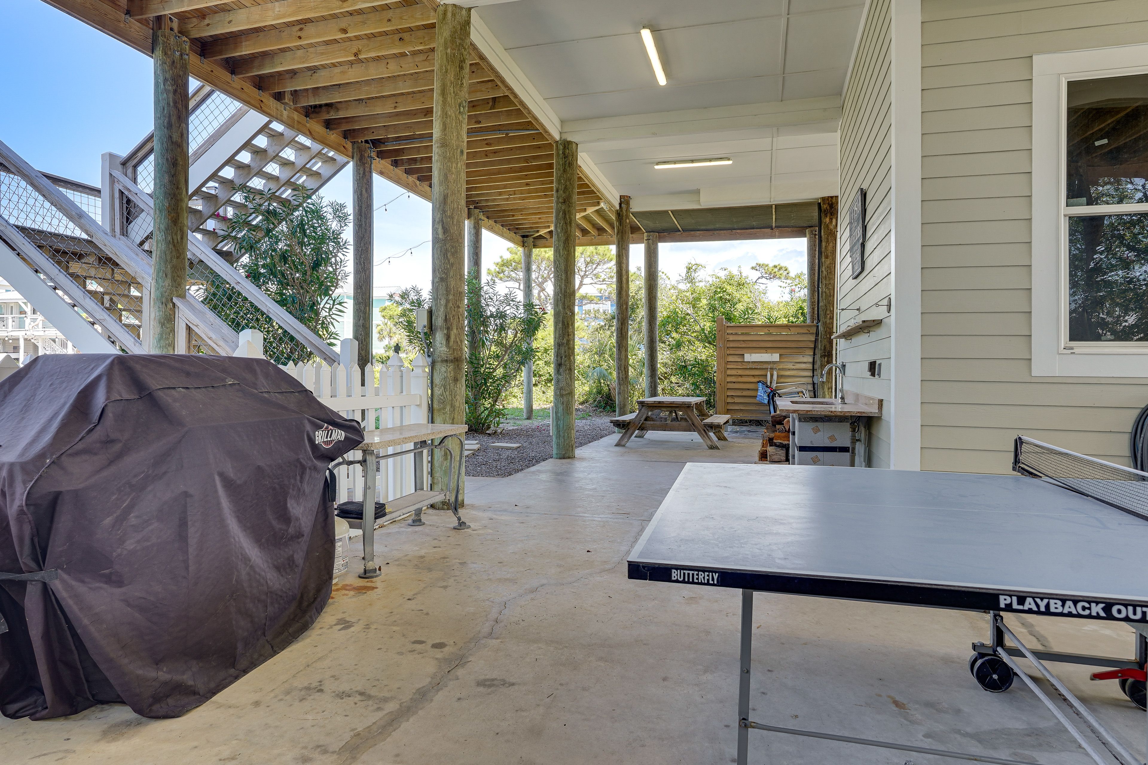 Covered Patio | Ping-Pong Table | Picnic Table | Gas Grill