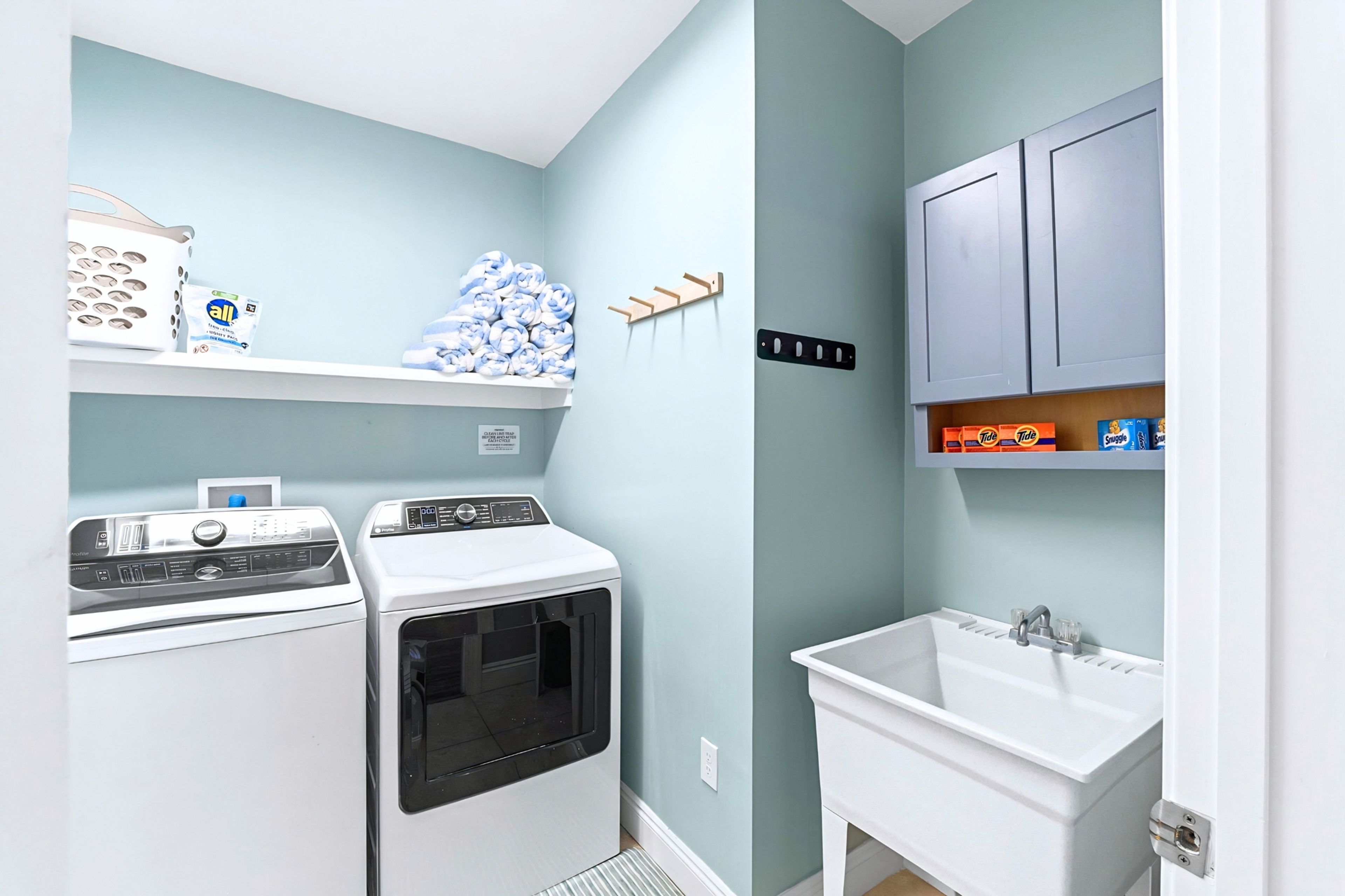 Laundry Room | 1st Floor | Washer & Dryer