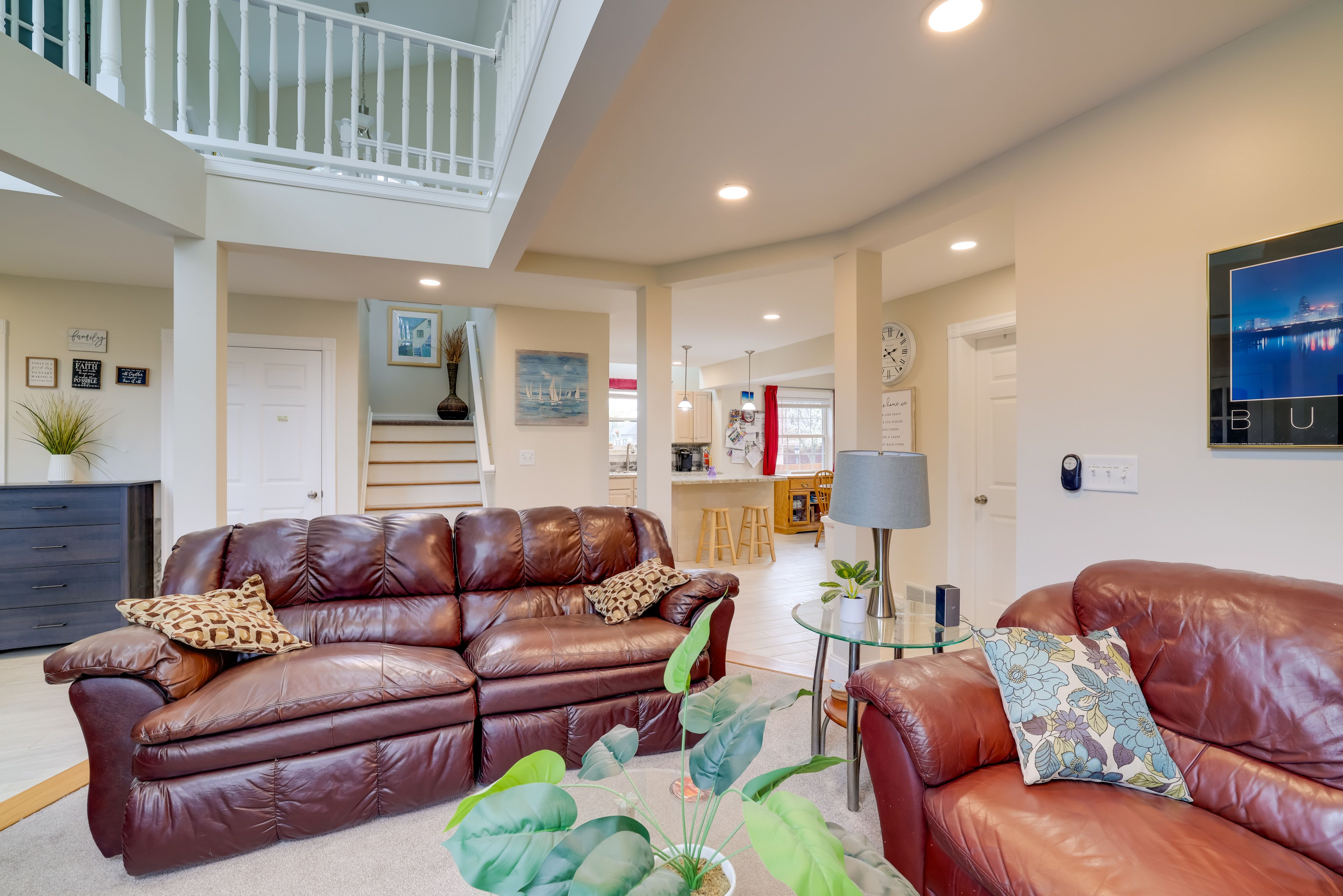 Living Room | 1st Floor | Free WiFi