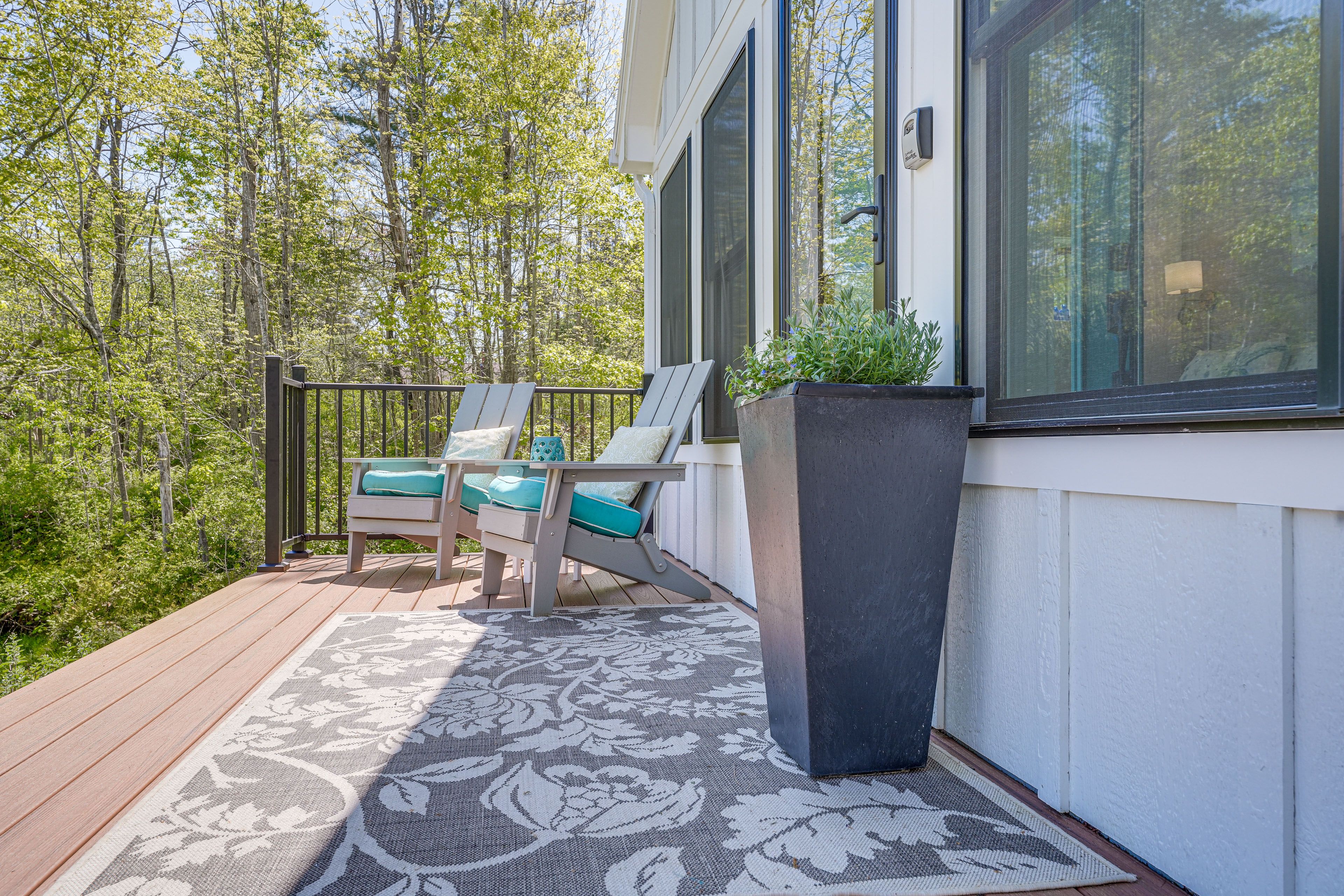Studio Exterior | Furnished Deck