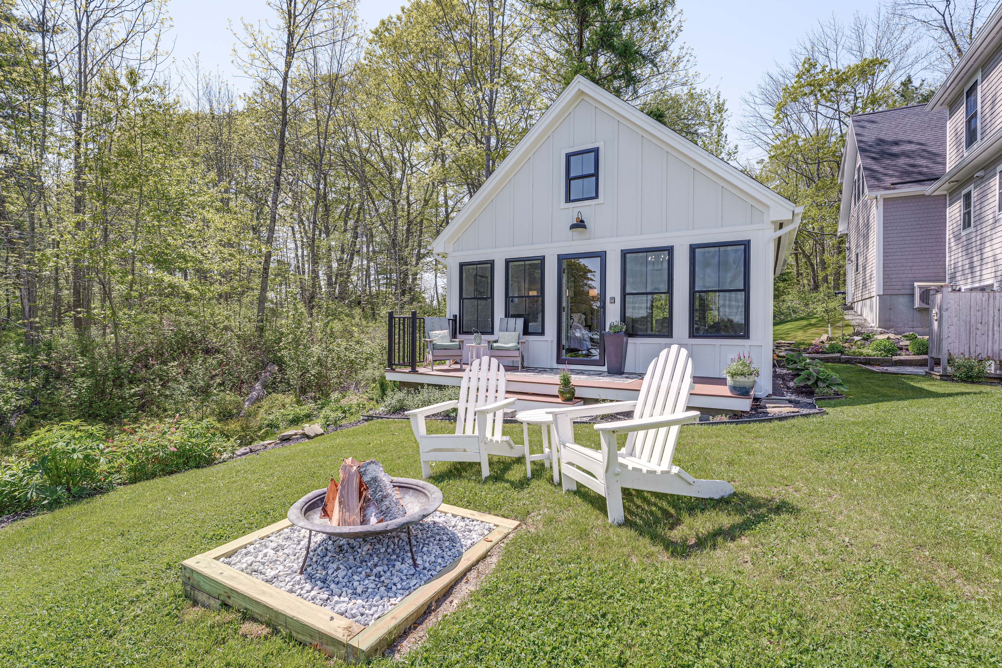 Harpswell Vacation Rental | Studio | 1BA | 2 Steps to Enter | 550 Sq Ft