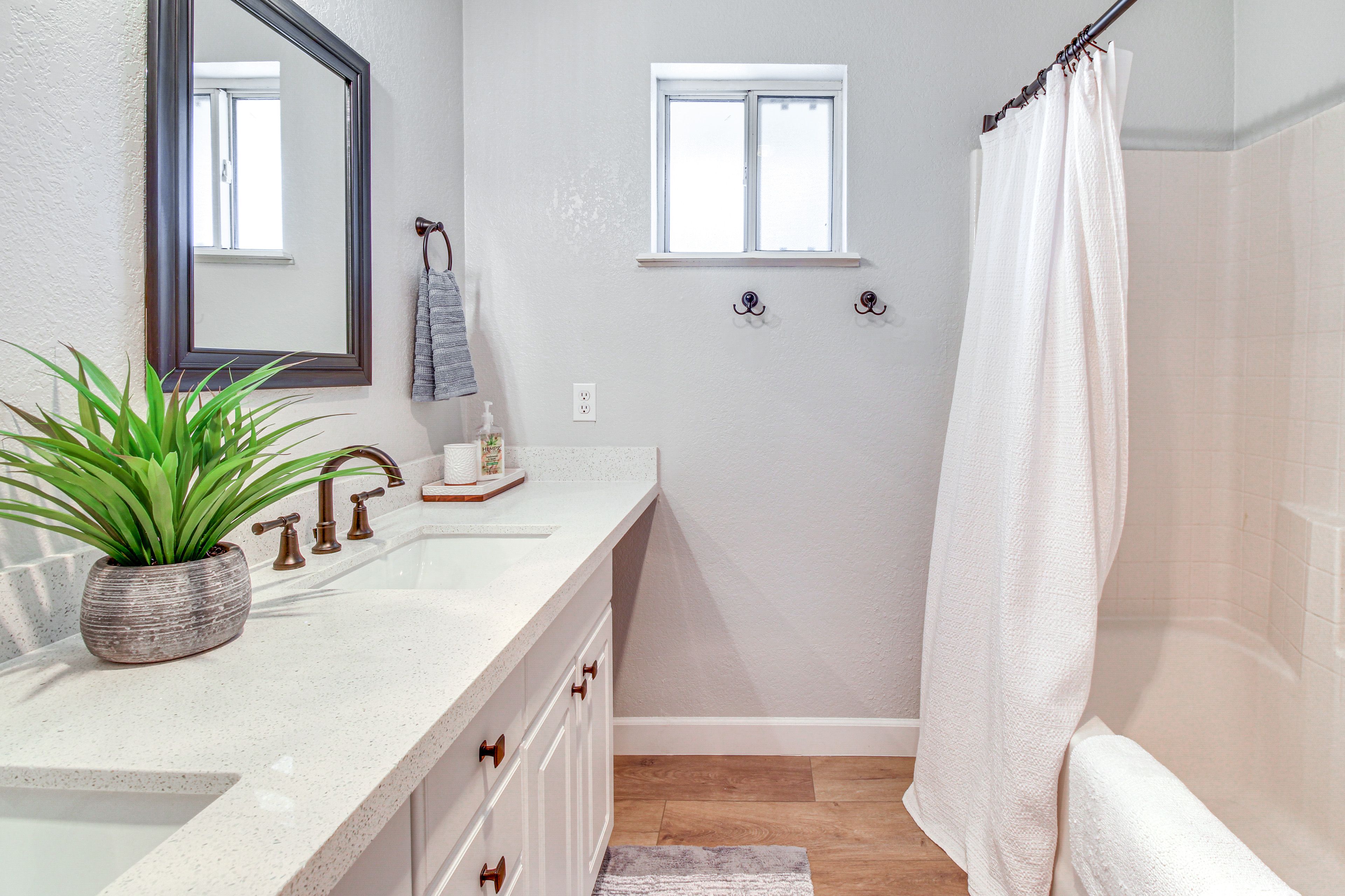 Bathroom | Towels Provided | 1st Floor
