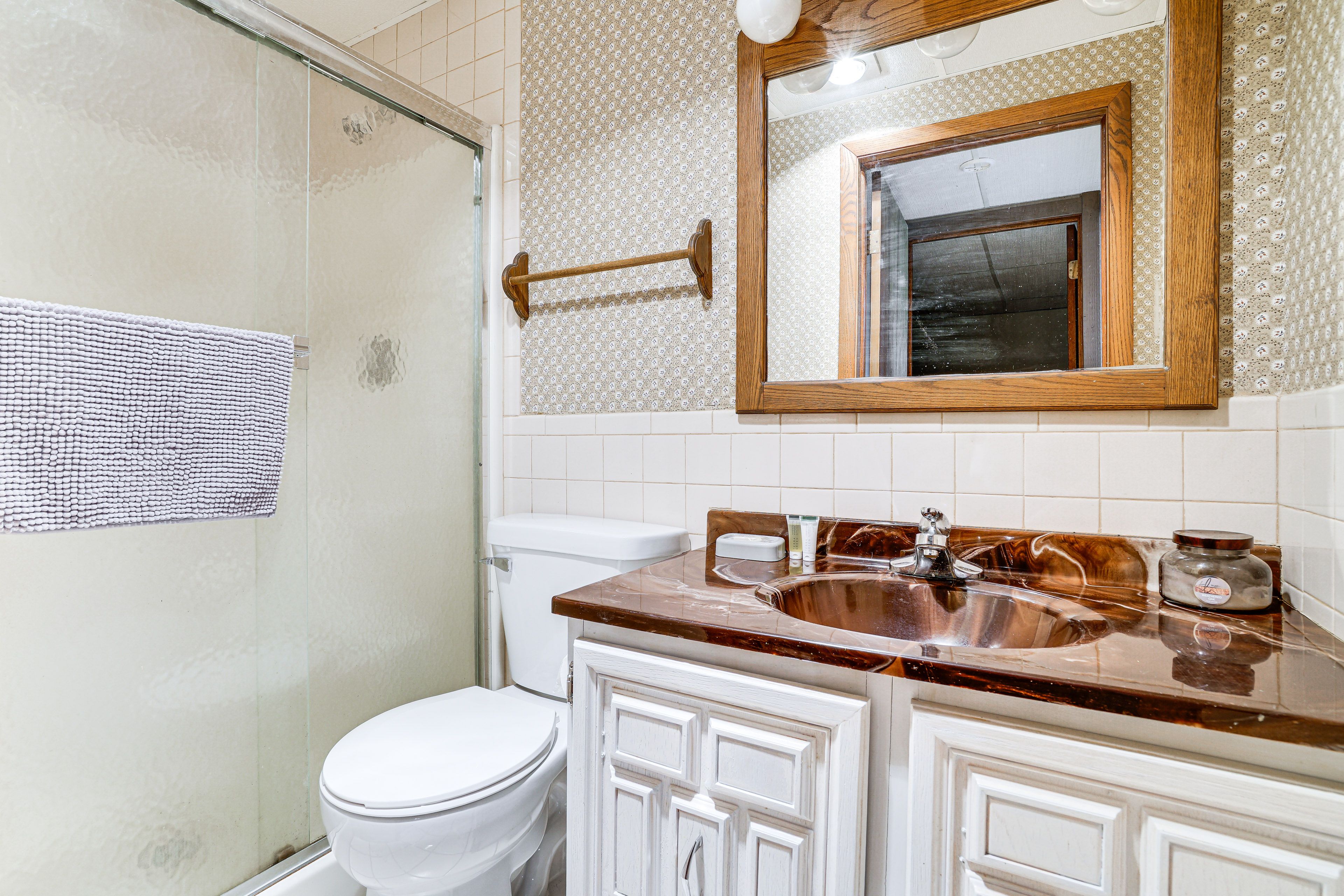 Full Bathroom | Basement