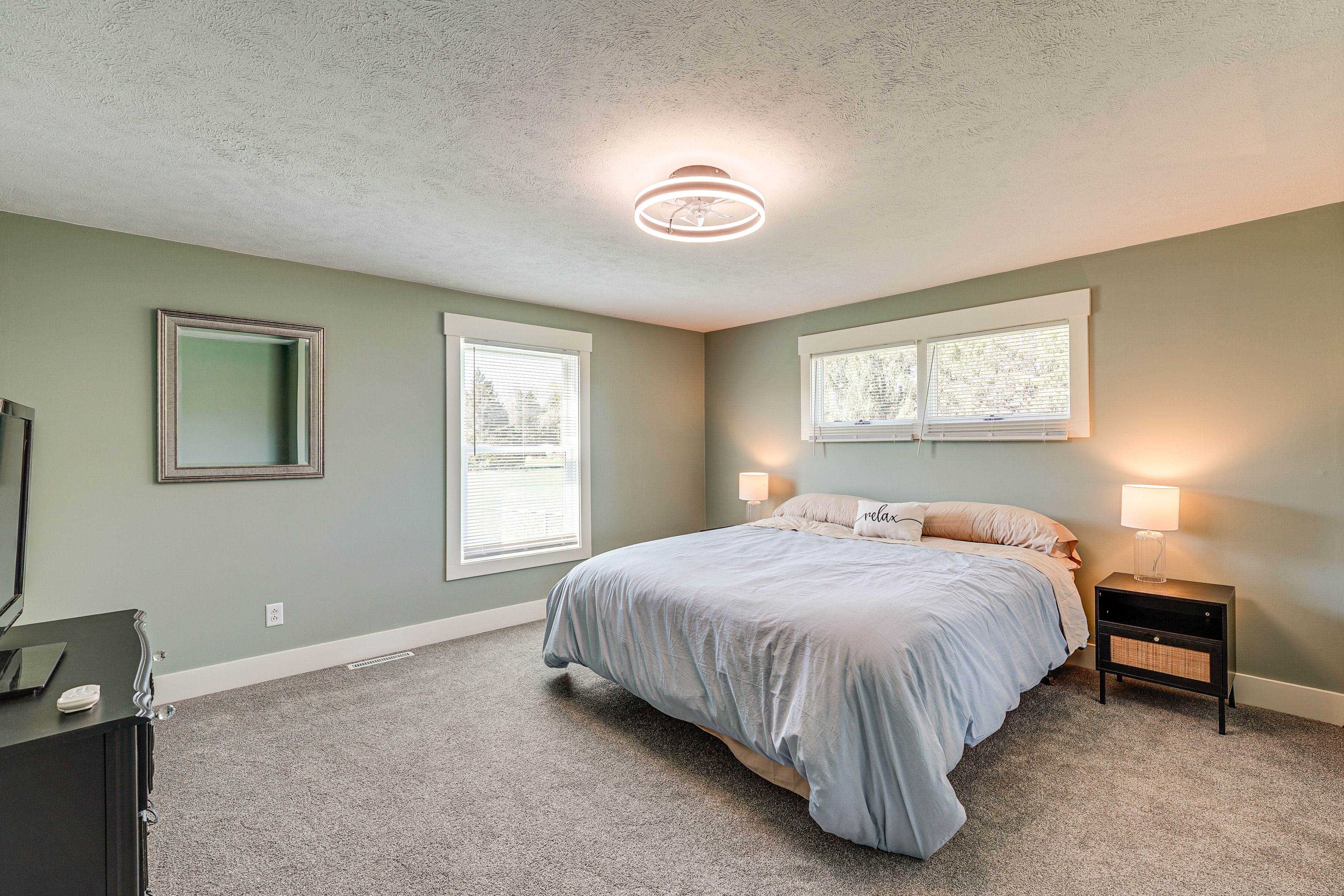Bedroom 1 | King Bed | Smart TV | 1 Interior Step