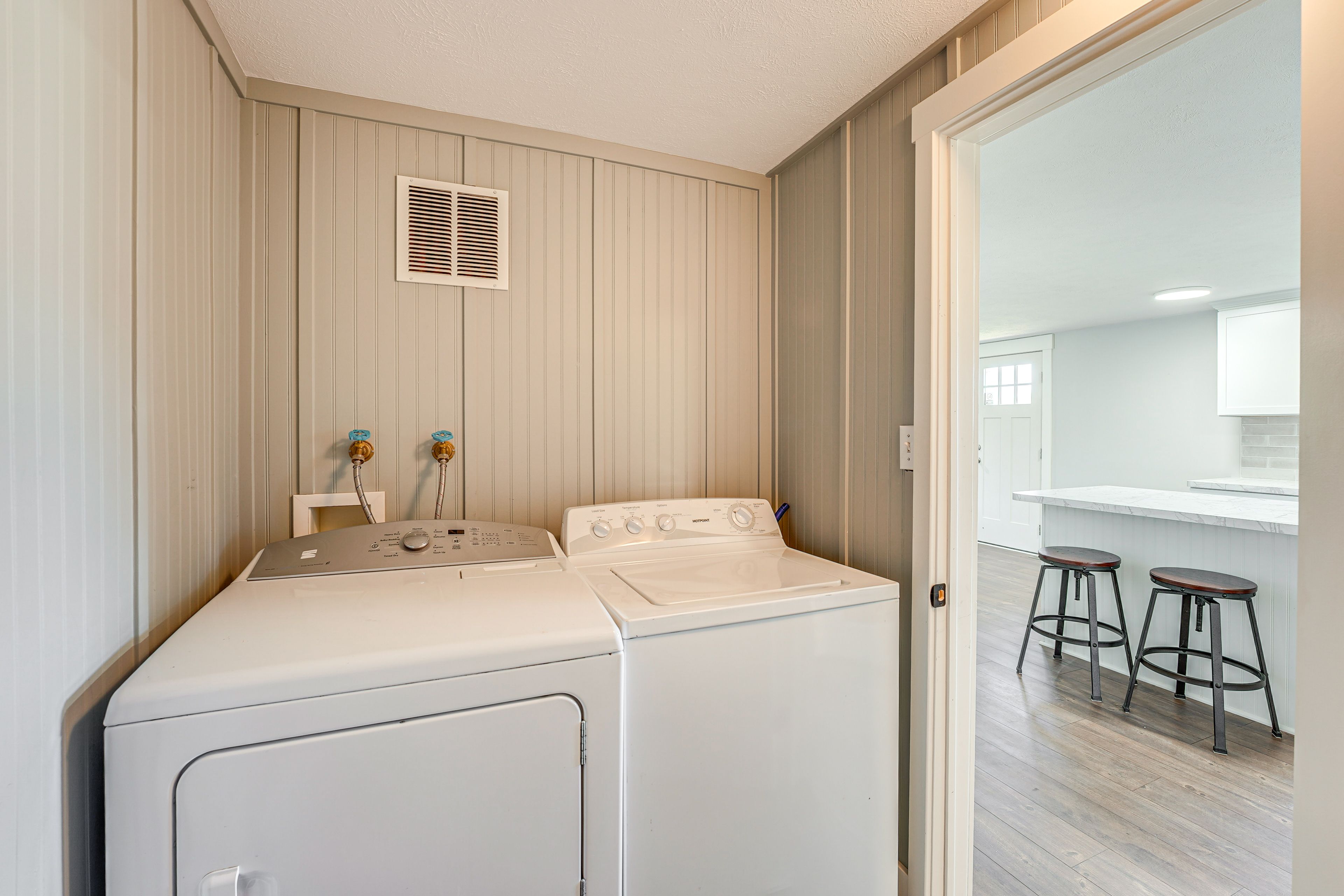 In-Unit Laundry