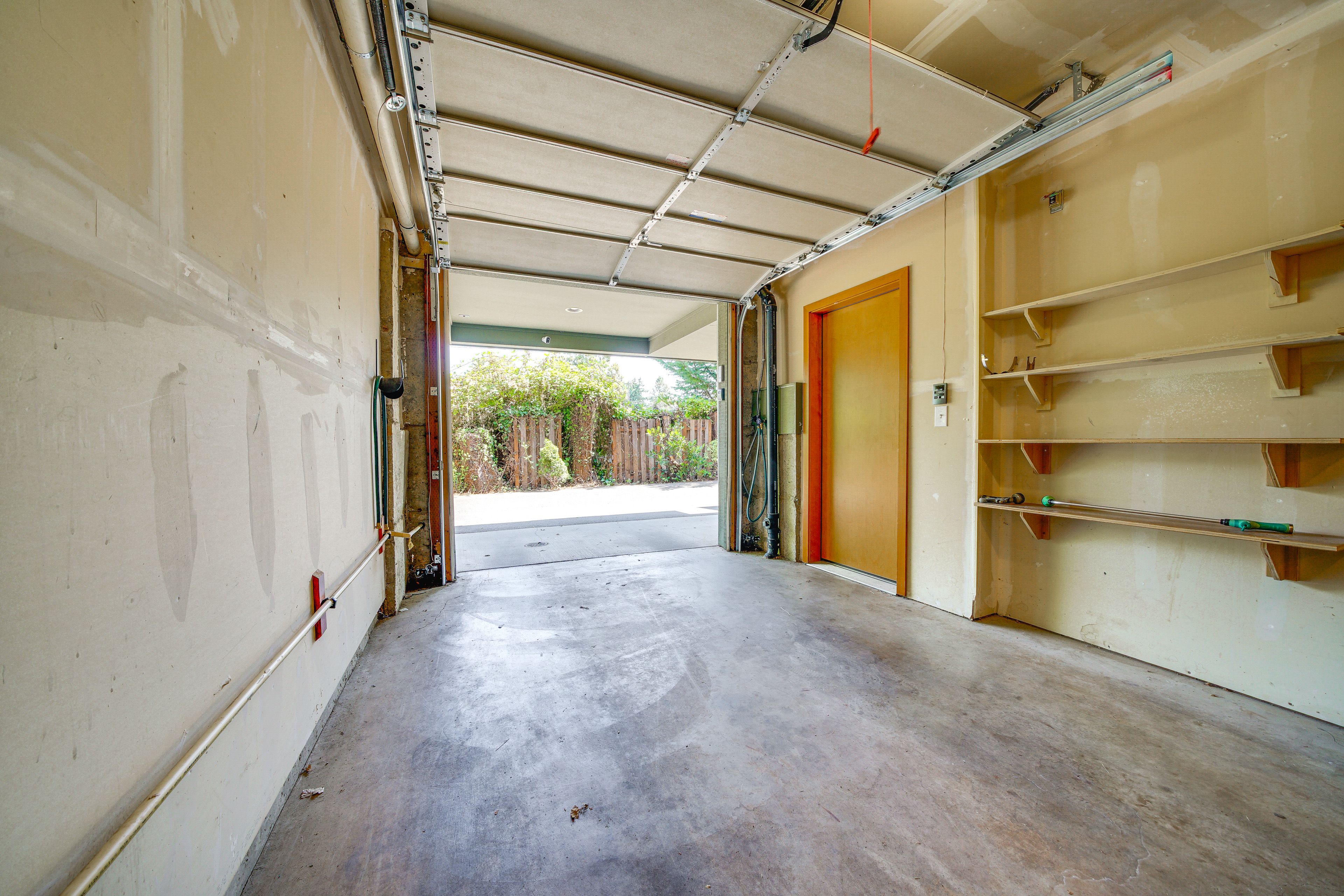 Garage | 1st Floor