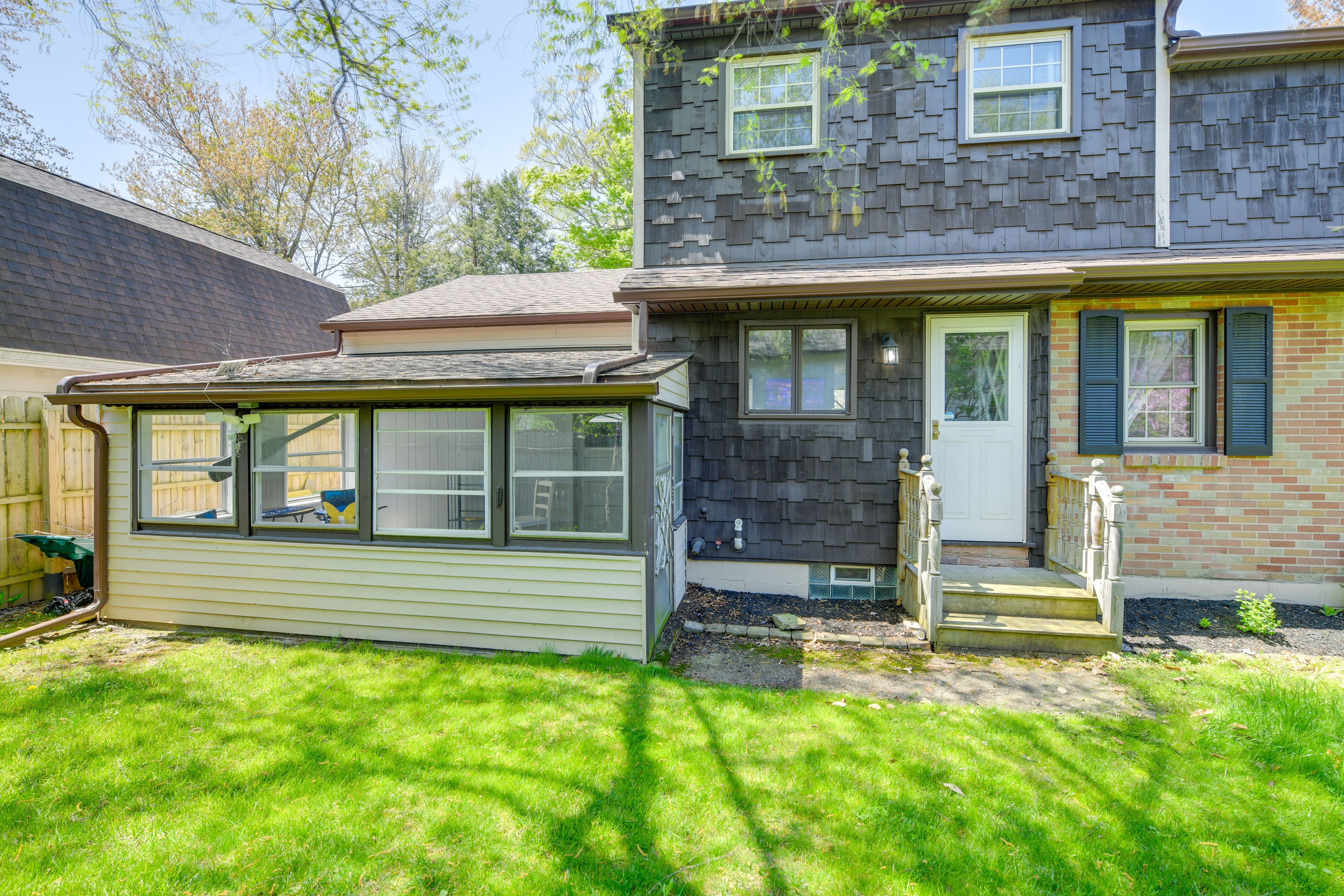 Fenced-In Yard