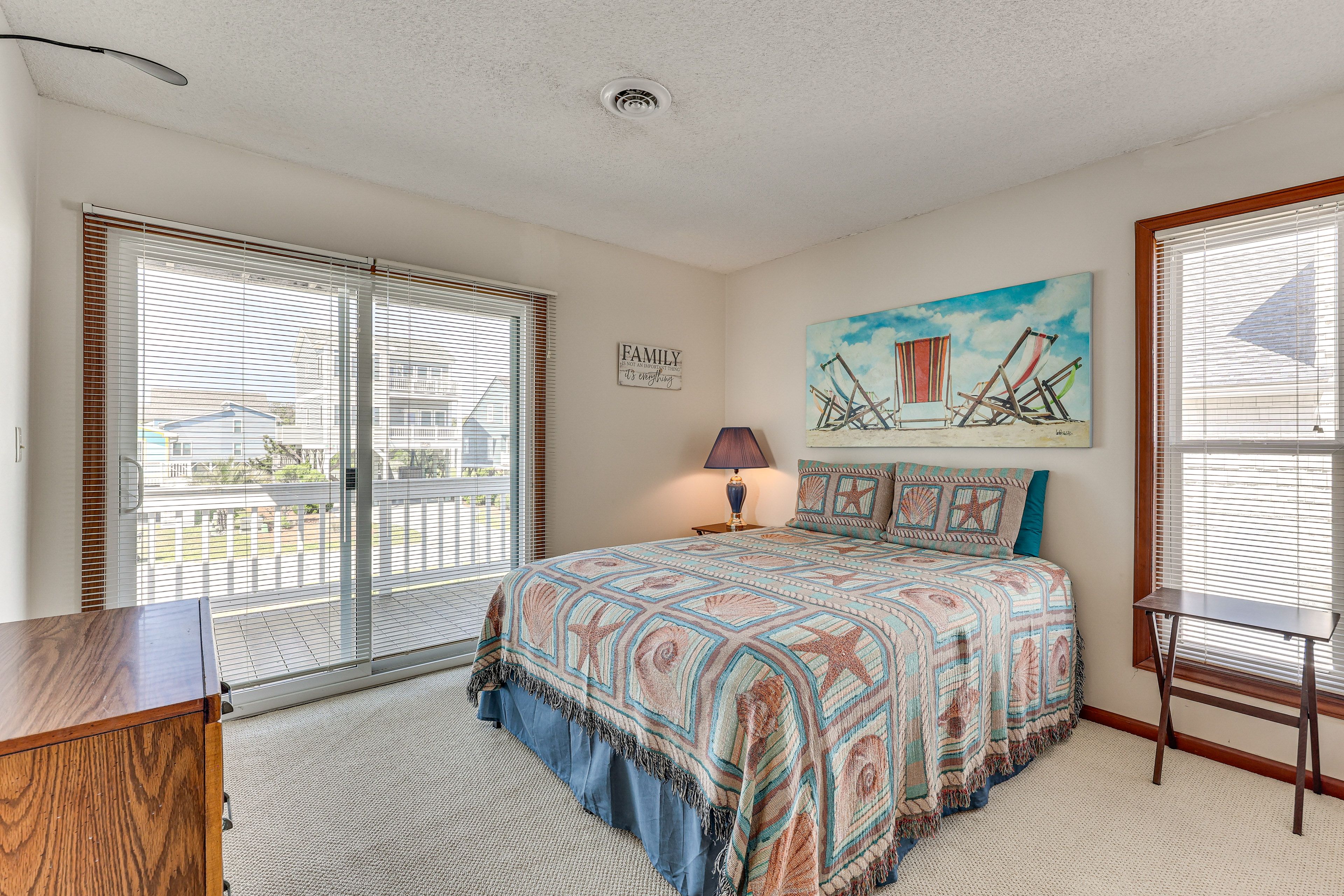 Bedroom 1 | King Bed | Linens Provided | 1st Floor