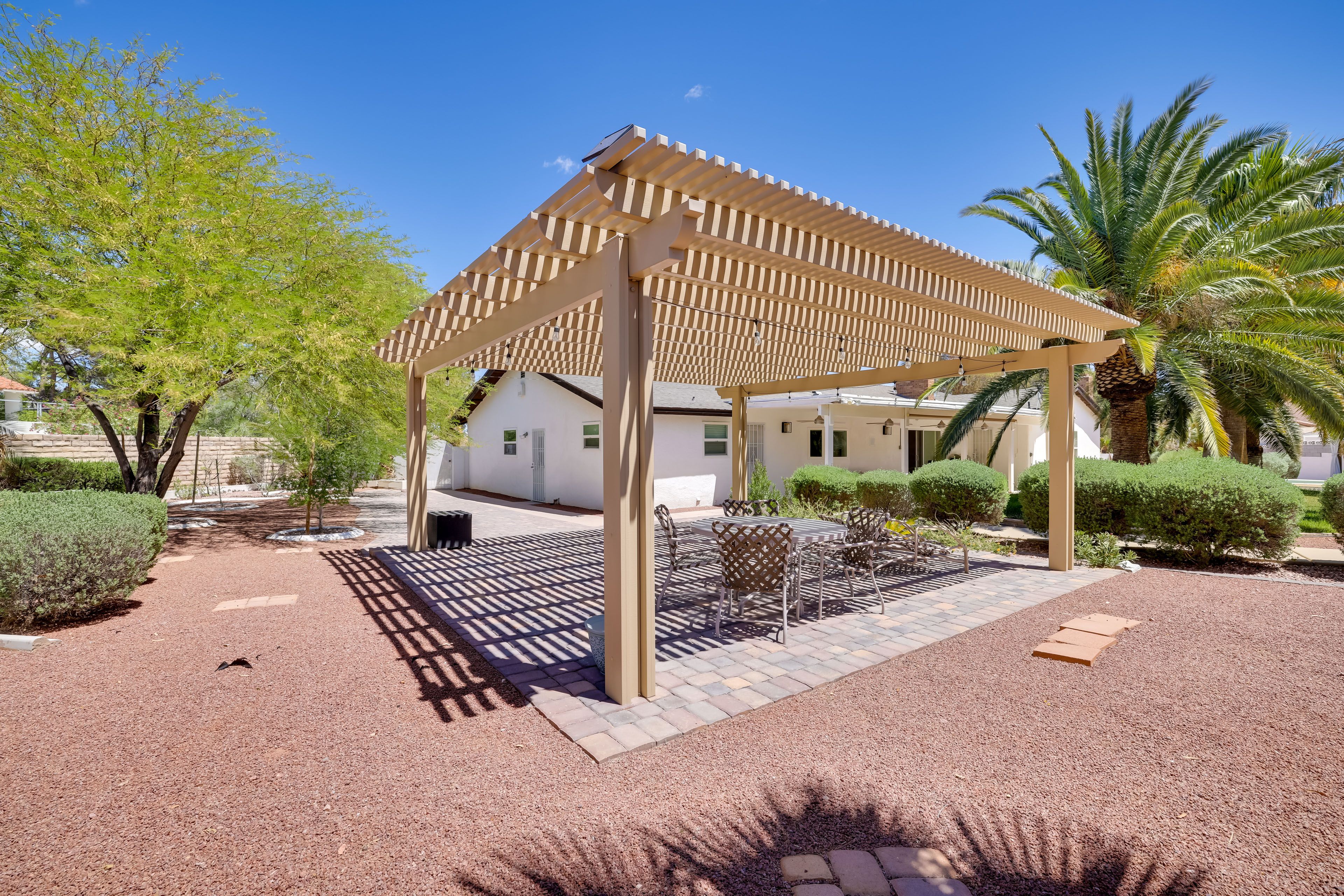 Outdoor Dining Area