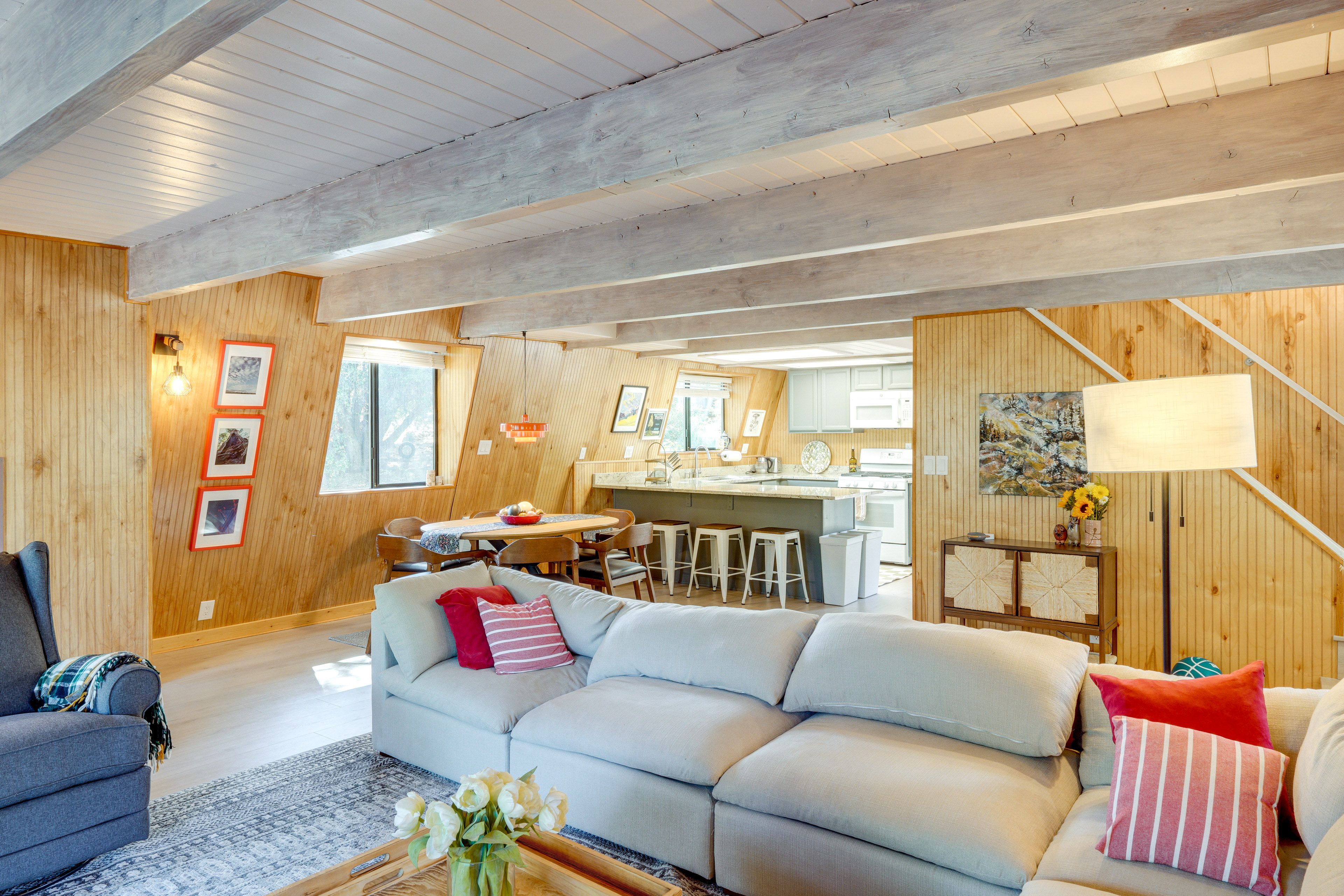 Pine Mountain Club Vacation Rental | 3BR | 2BA | Stairs Required | 1,462 Sq Ft