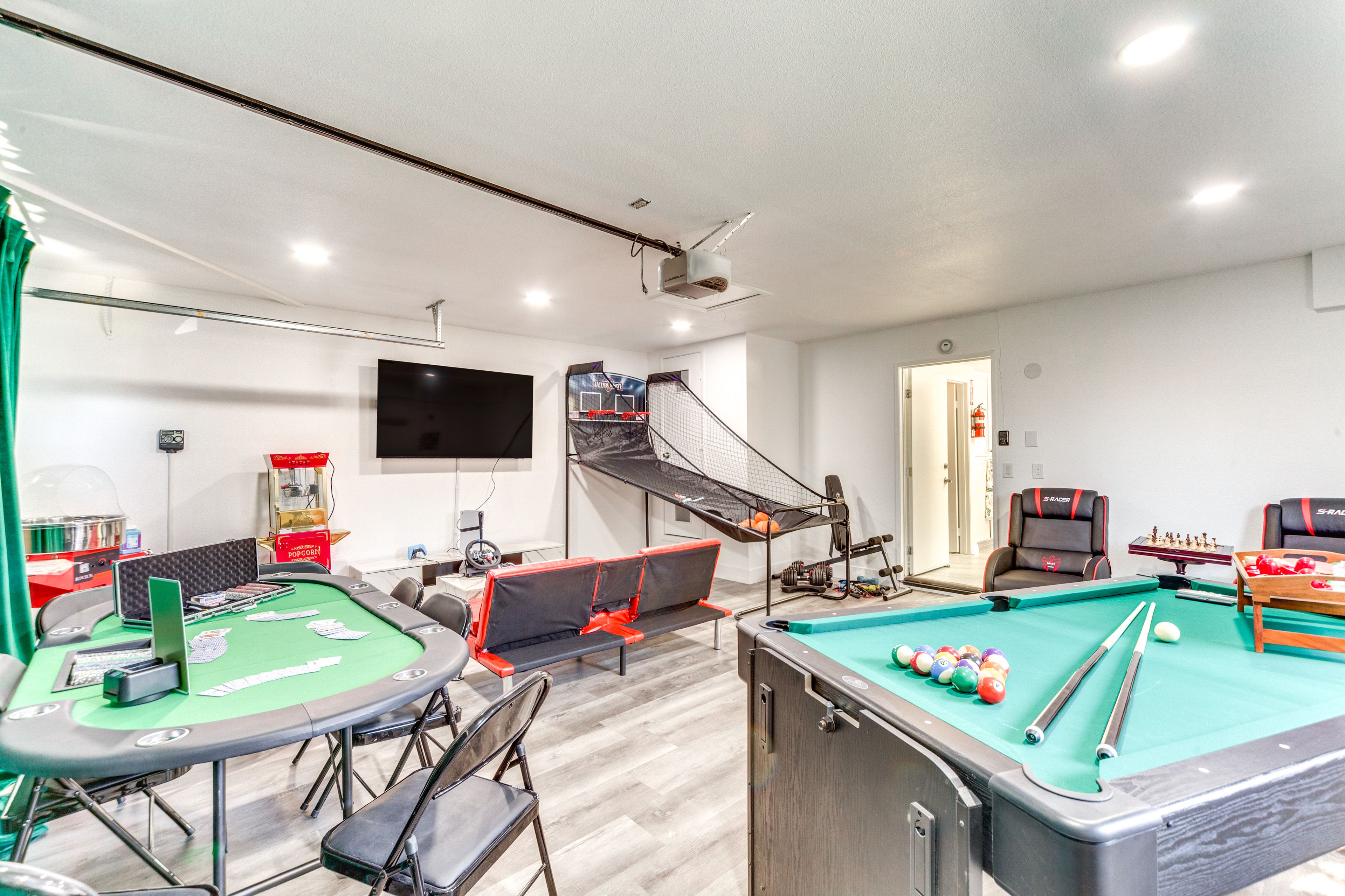 Game Room | Single-Story Home | Free WiFi | Central A/C & Heating