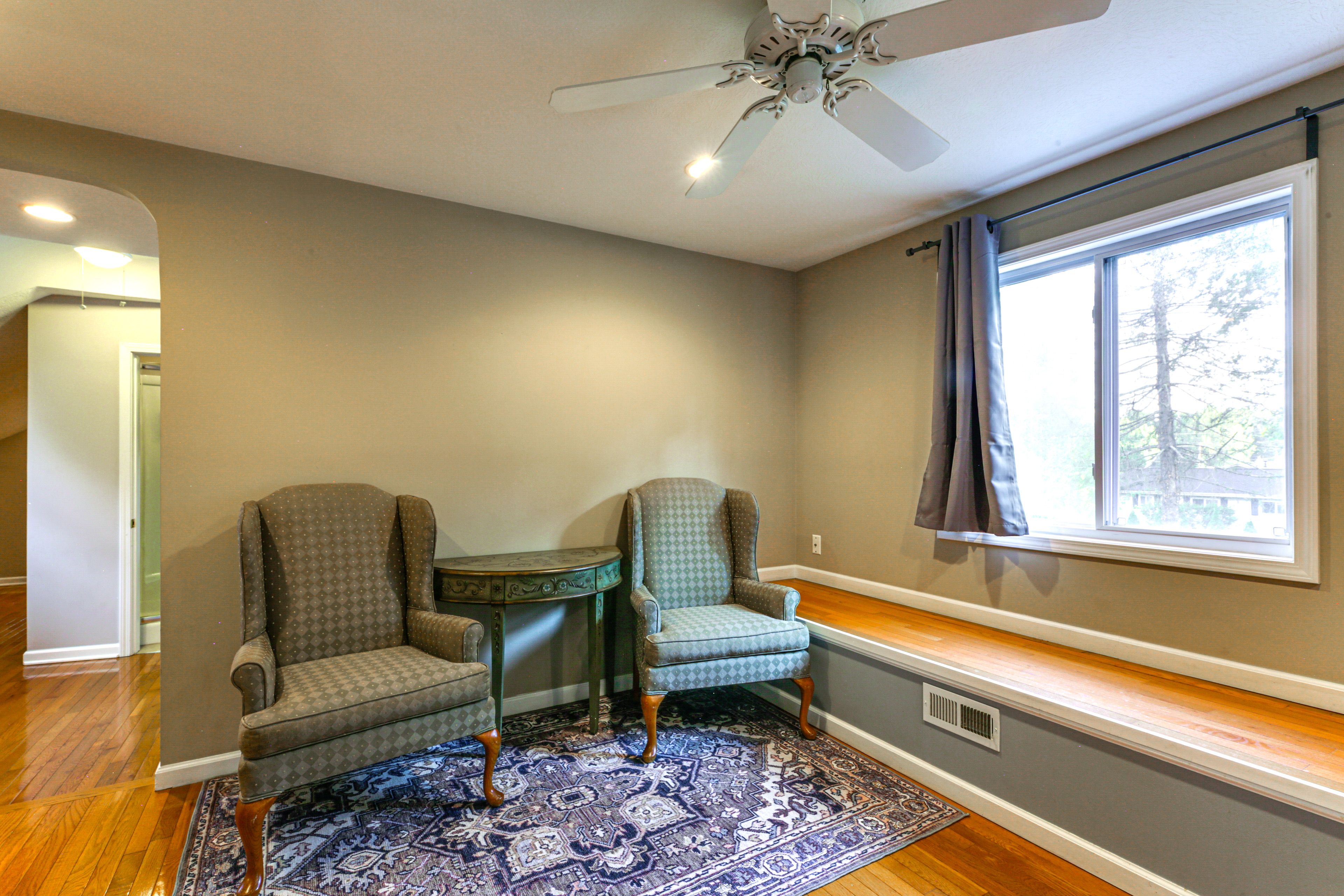 Sitting Area | 3rd Floor