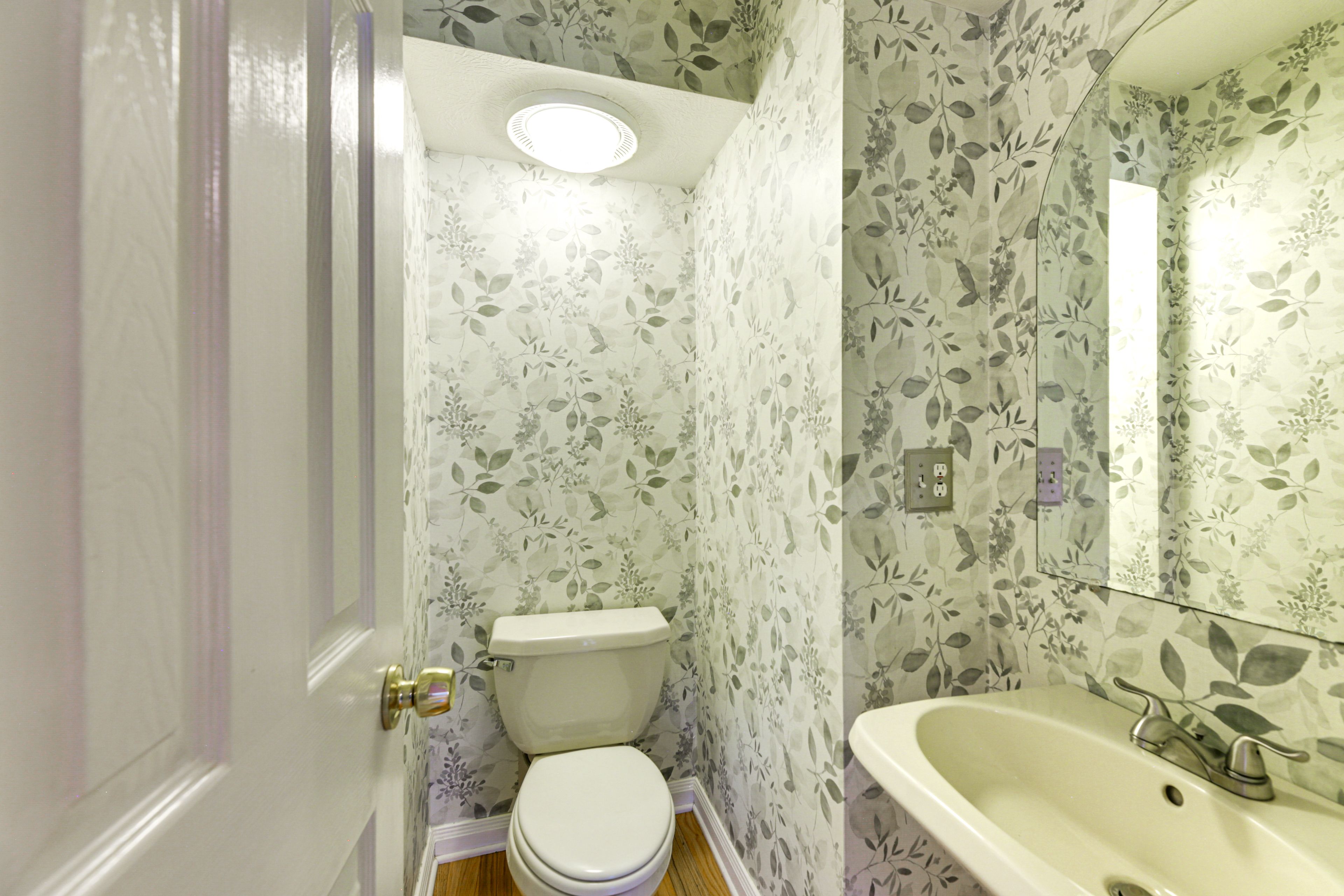 Half Bathroom | 1st Floor