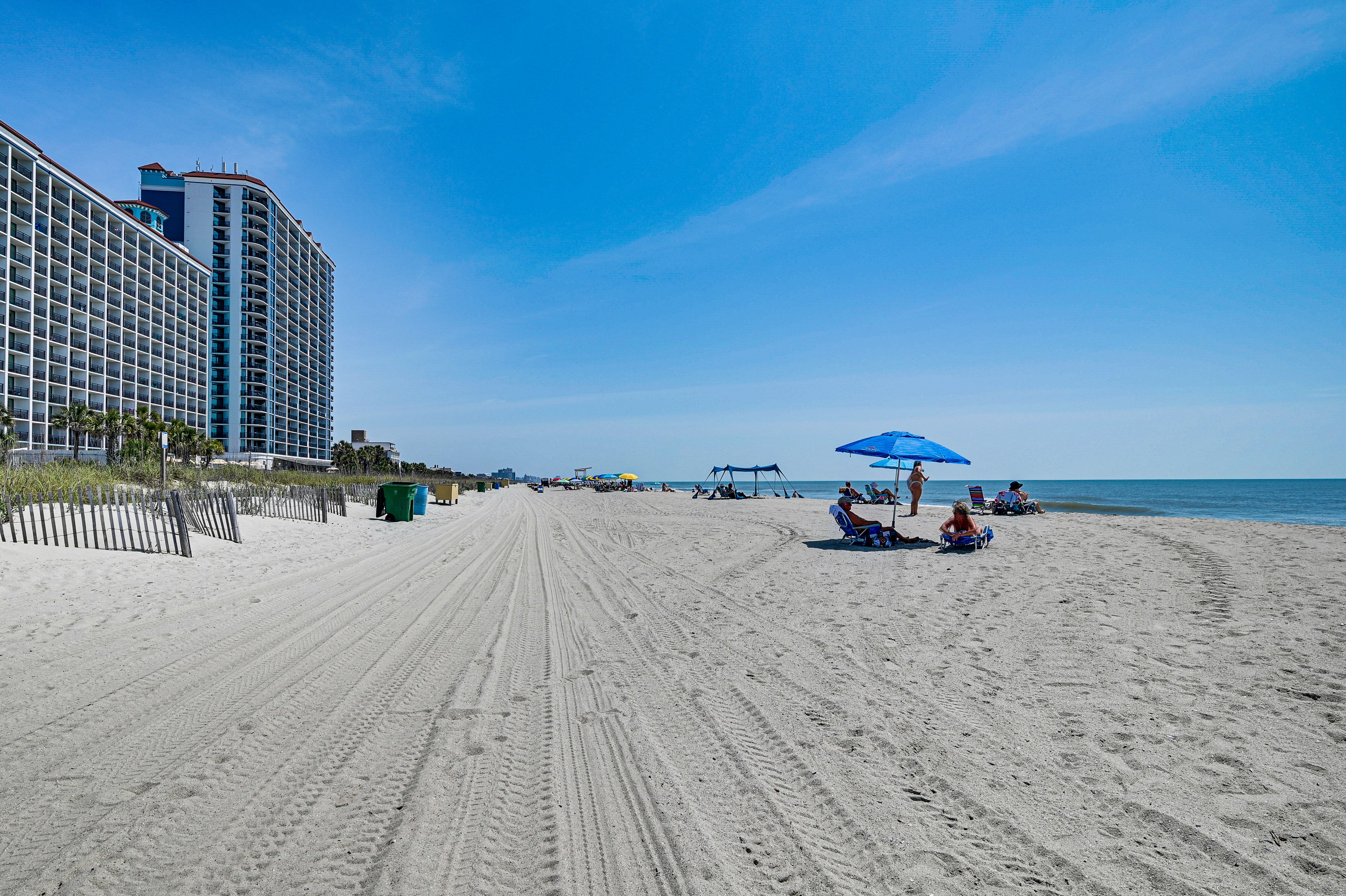 Walk to Beach | Near Restaurants & Coffee Shops