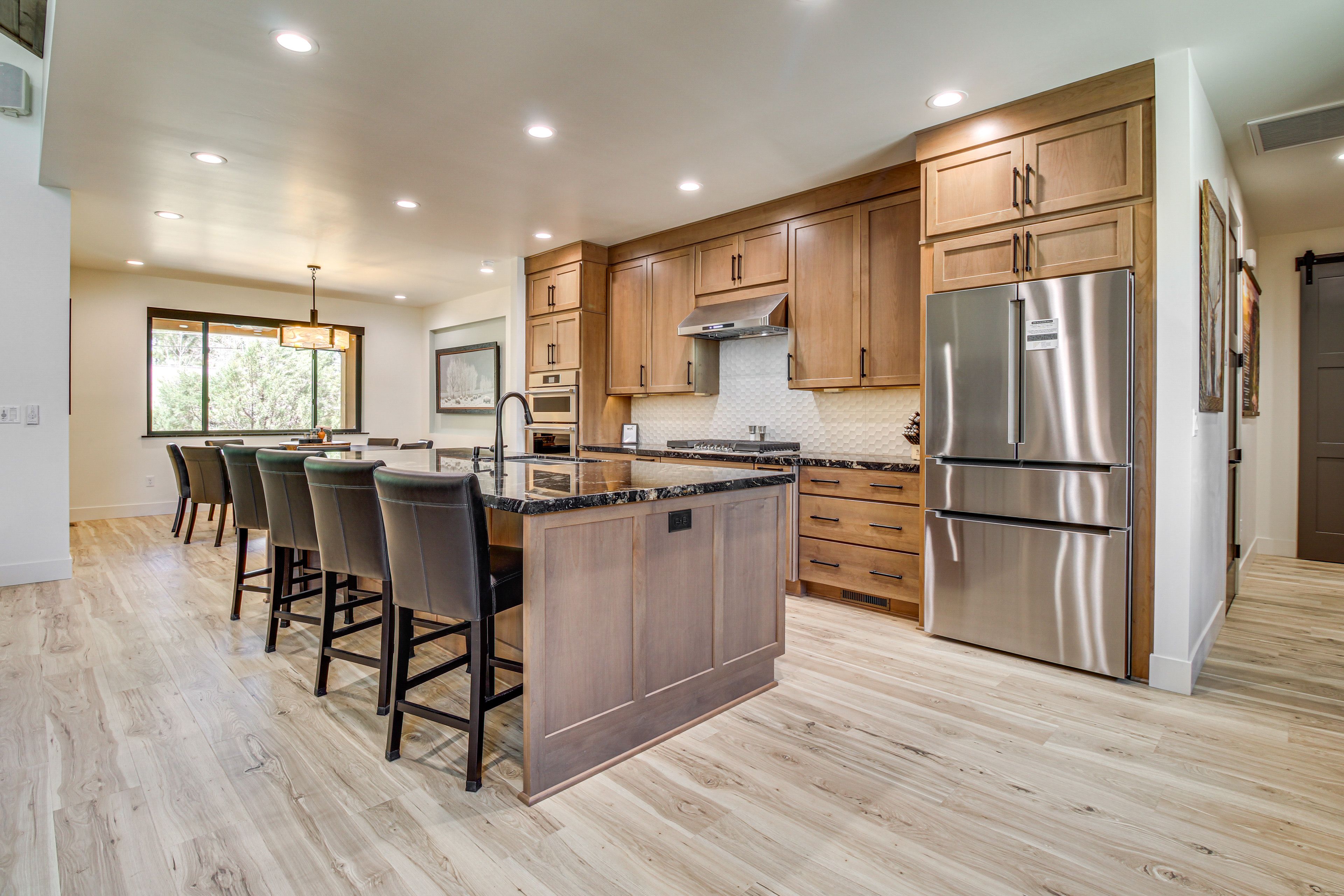 Kitchen | Dishwasher | 2 Wine Coolers | Drip & Keurig Coffee Makers
