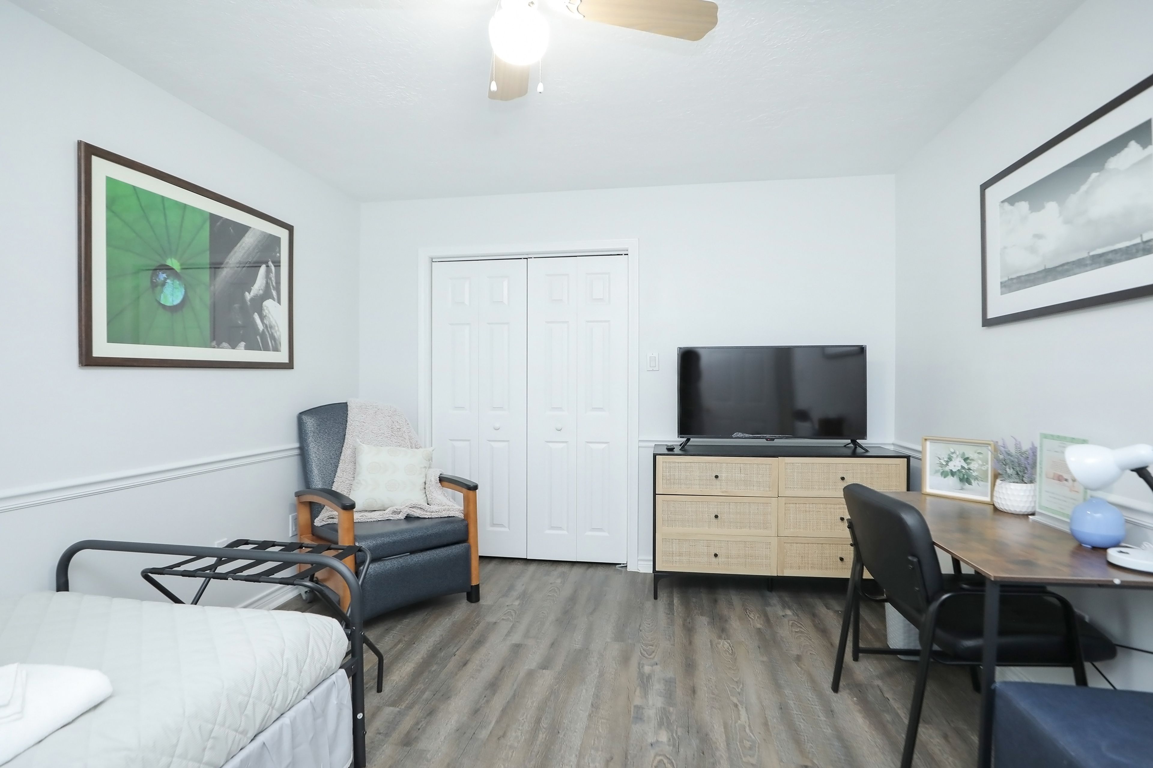 Bedroom 6 | Twin Bed