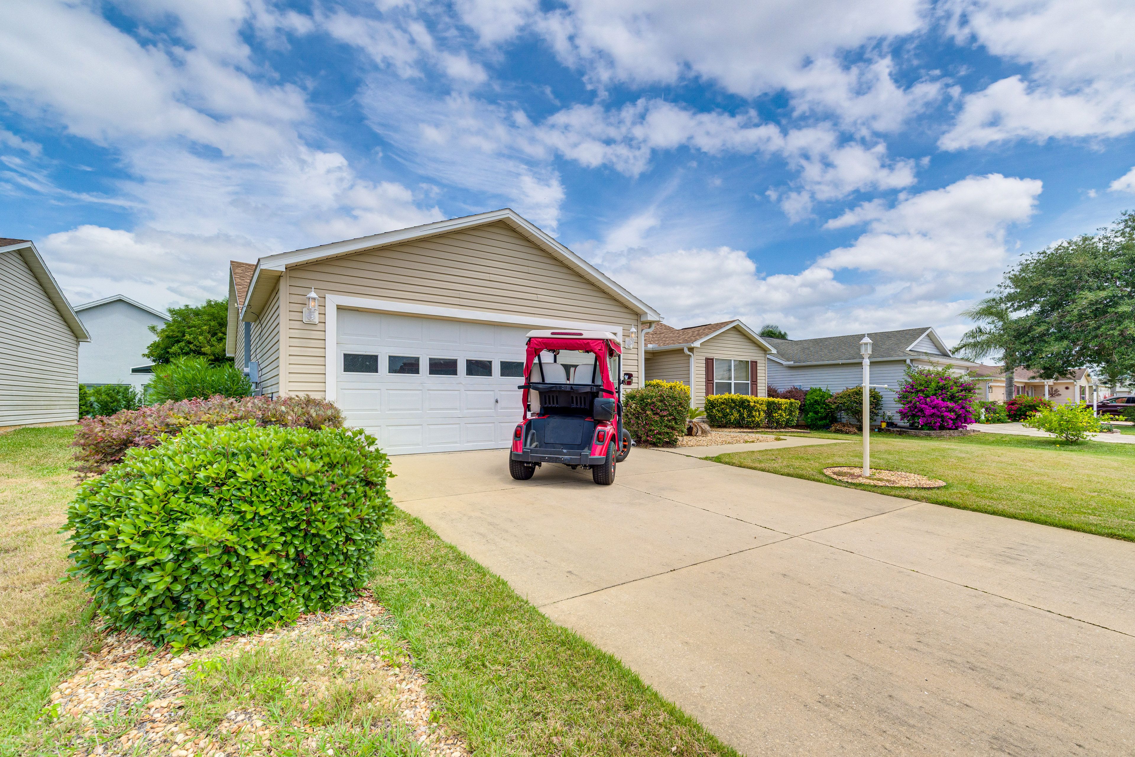 Parking | Garage (1 Vehicle) | Driveway (2 Vehicles)