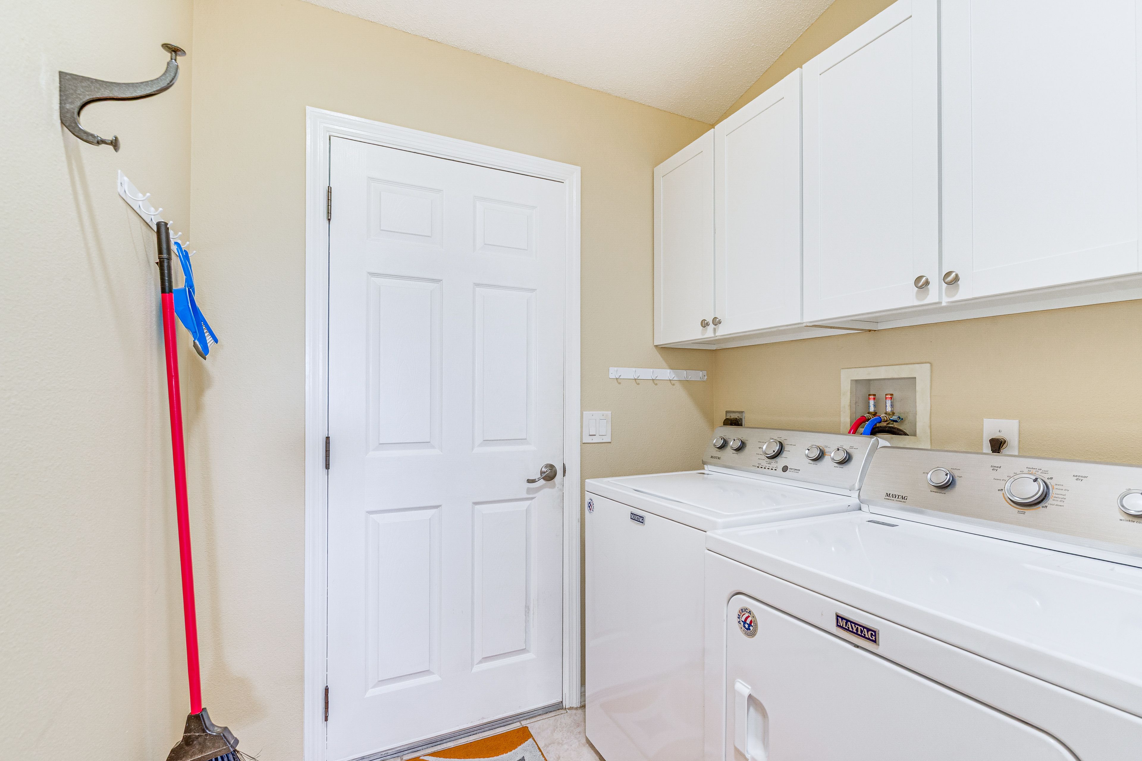Washer & Dryer