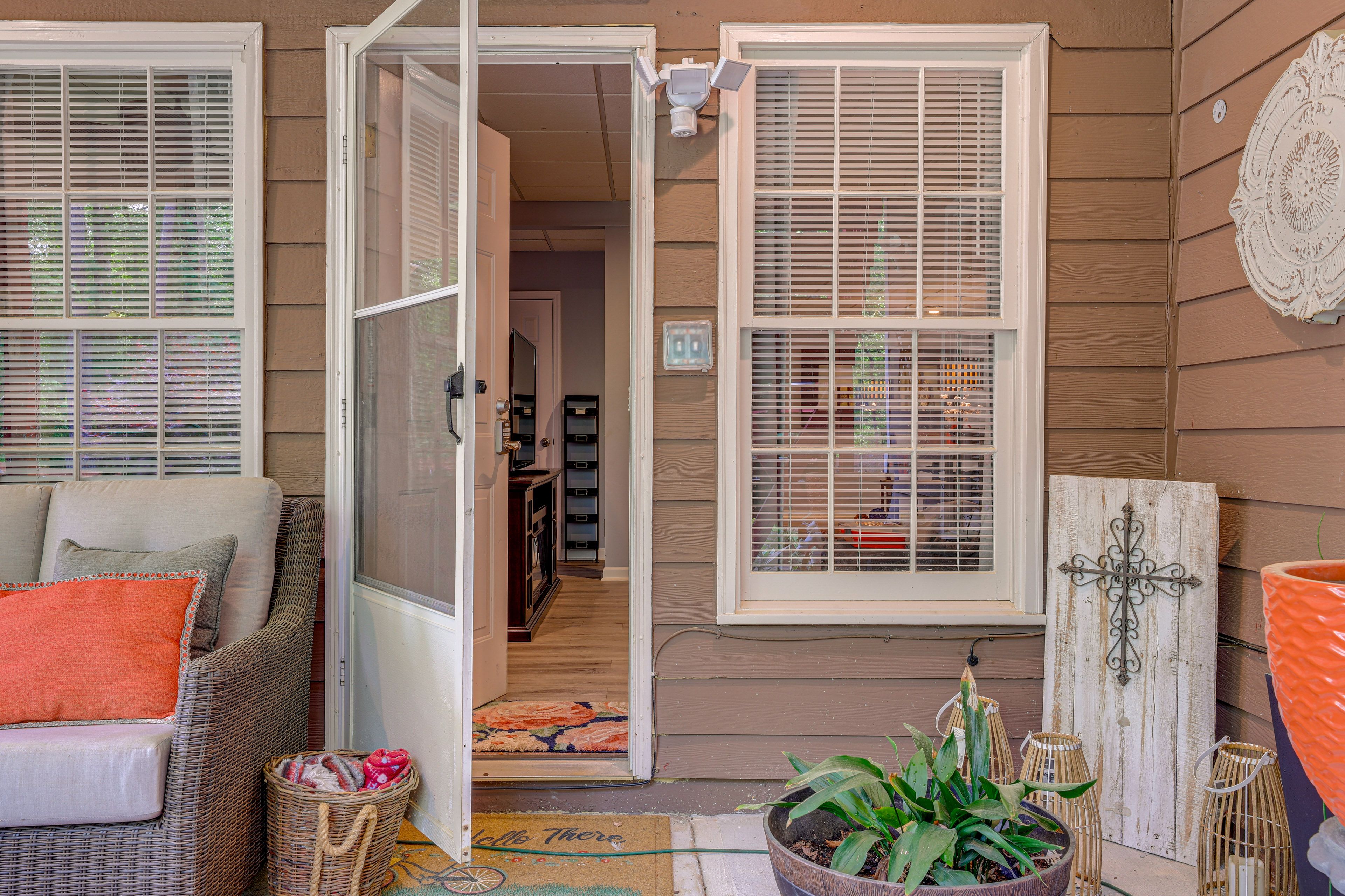 Guest Entrance