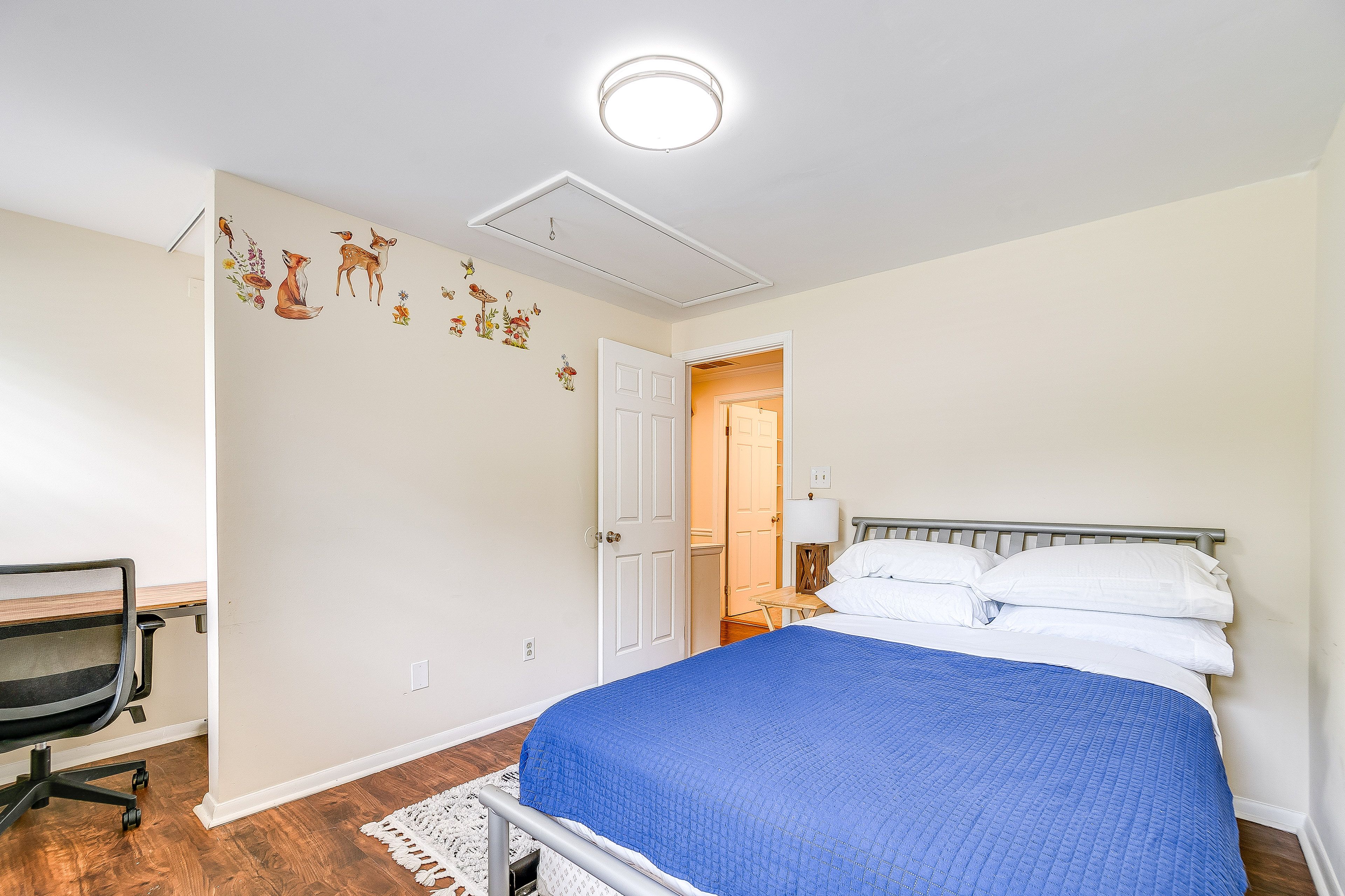 Bedroom 2 | 2nd Floor | Queen Bed | Linens Provided