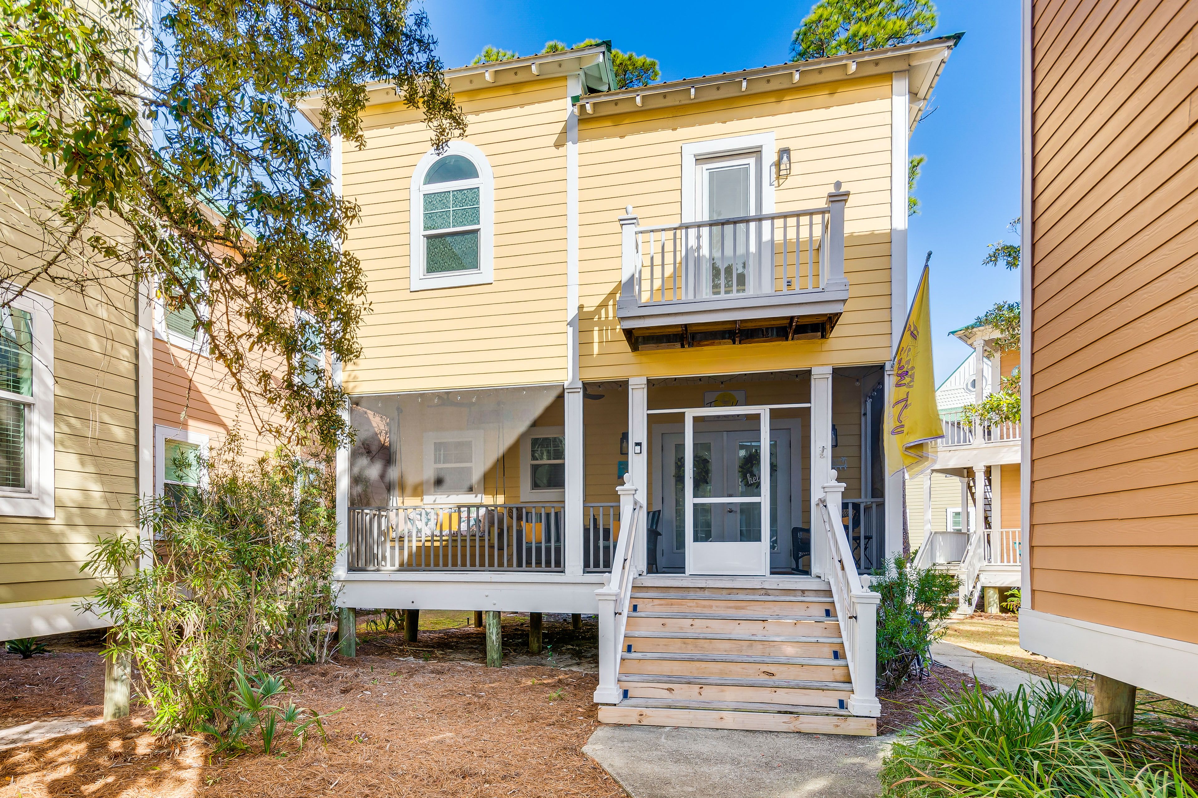 Parking | Community Lot (2 Vehicles)