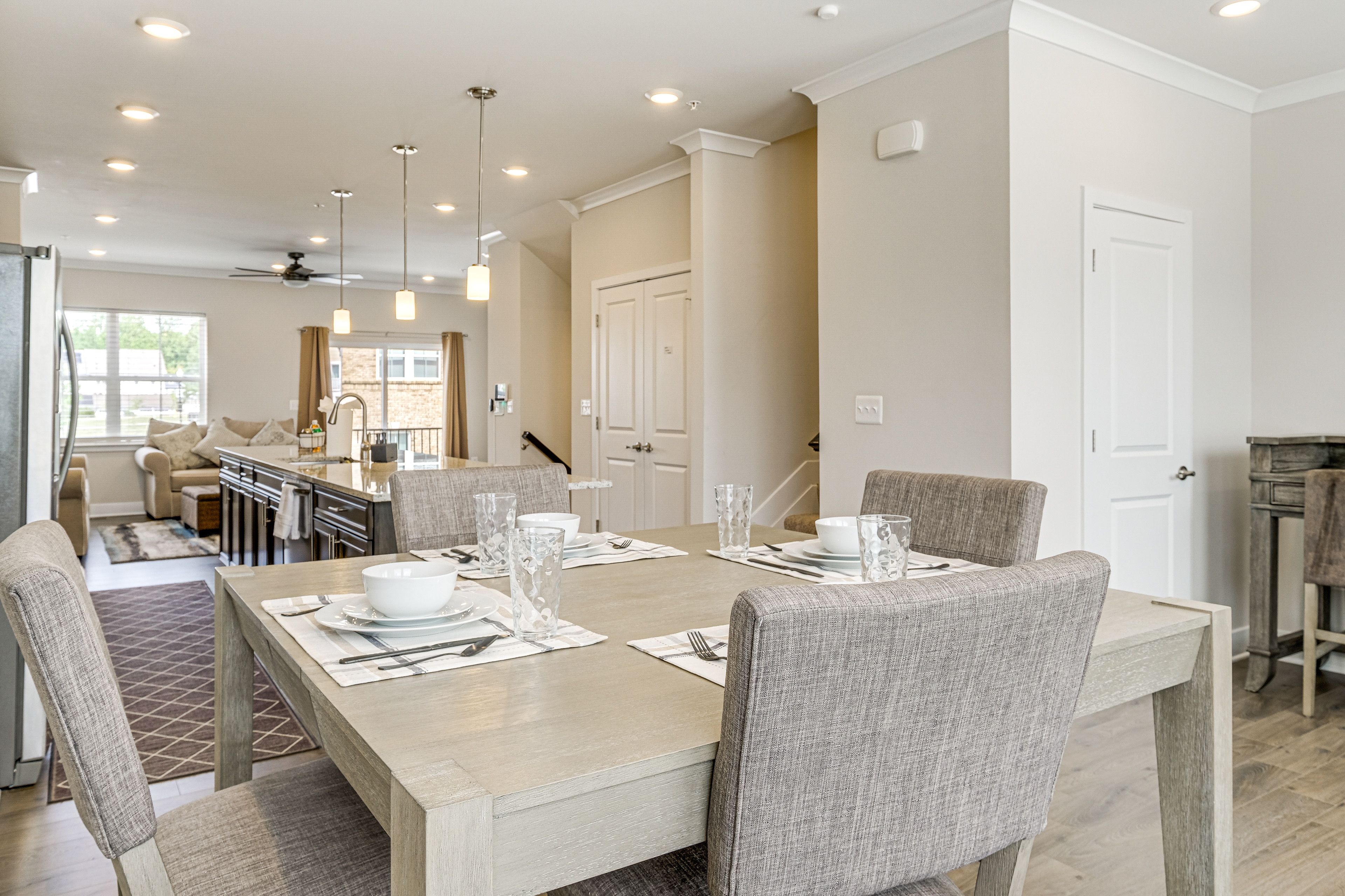Dining Room | 2nd Floor | Dishware & Flatware
