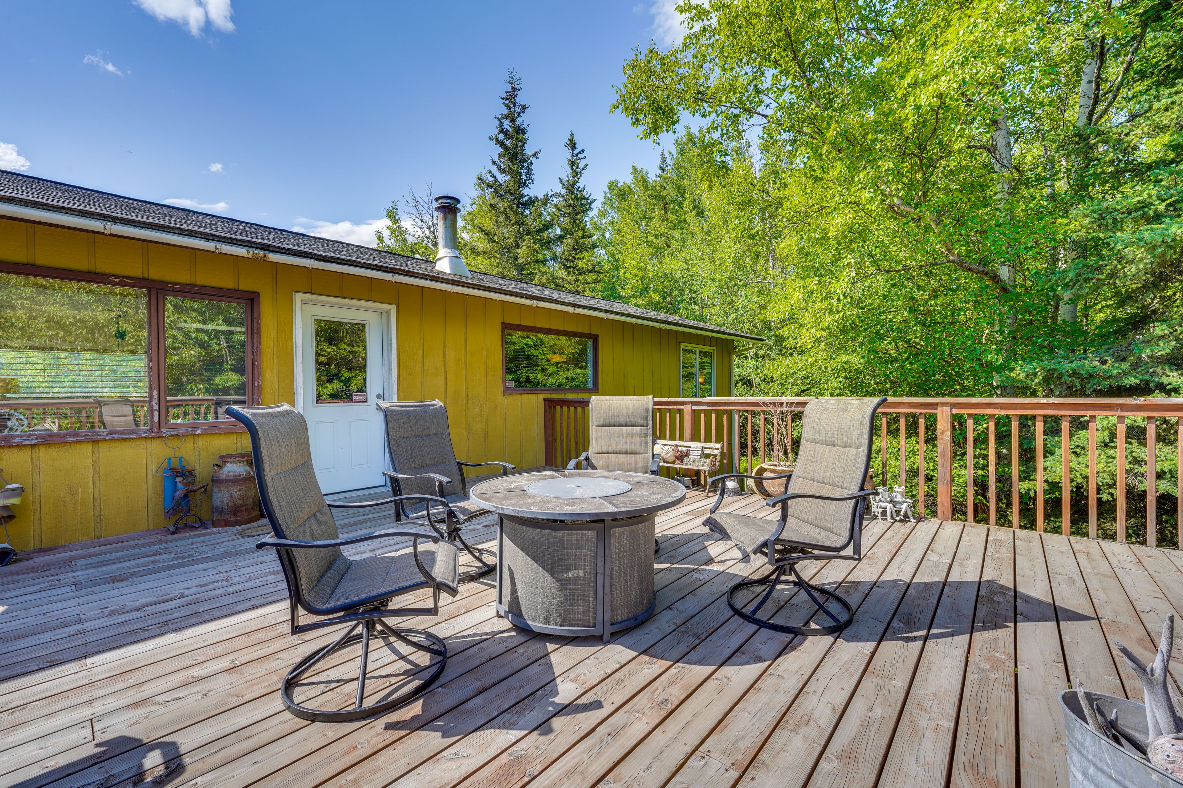 Deck | Gas Grill