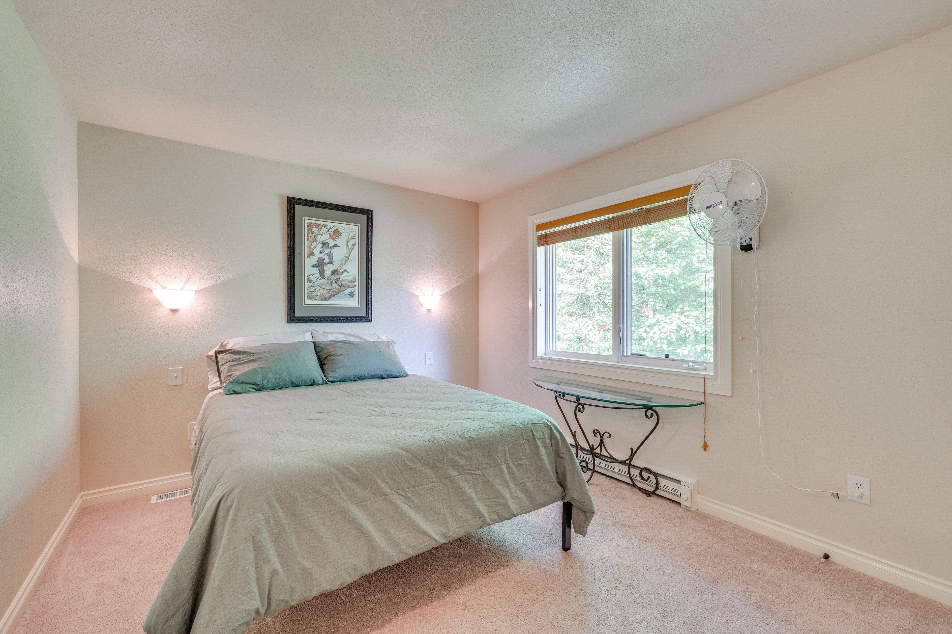 Bedroom 2 | Queen Bed | Main Level