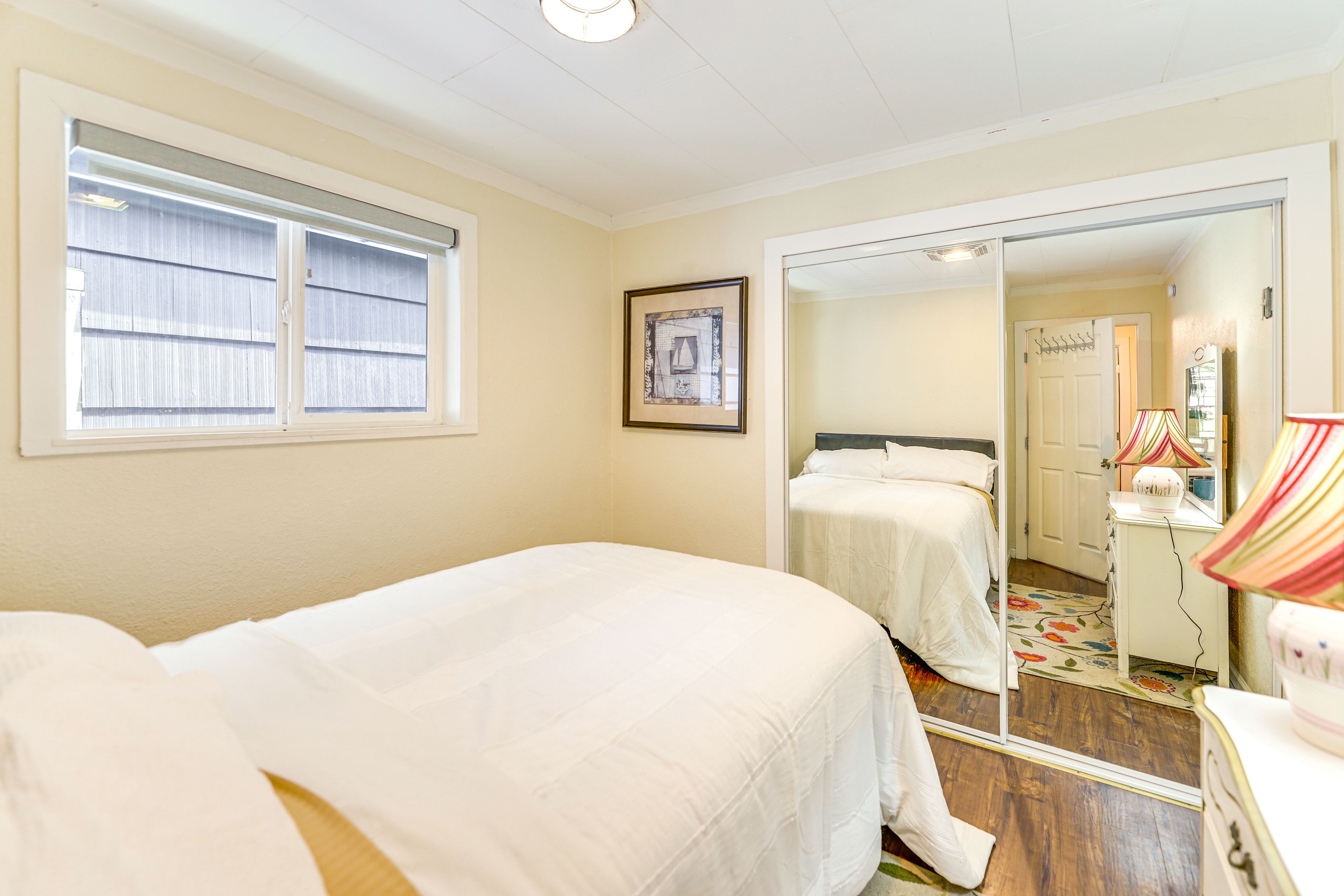 Bedroom 2 | Queen Bed