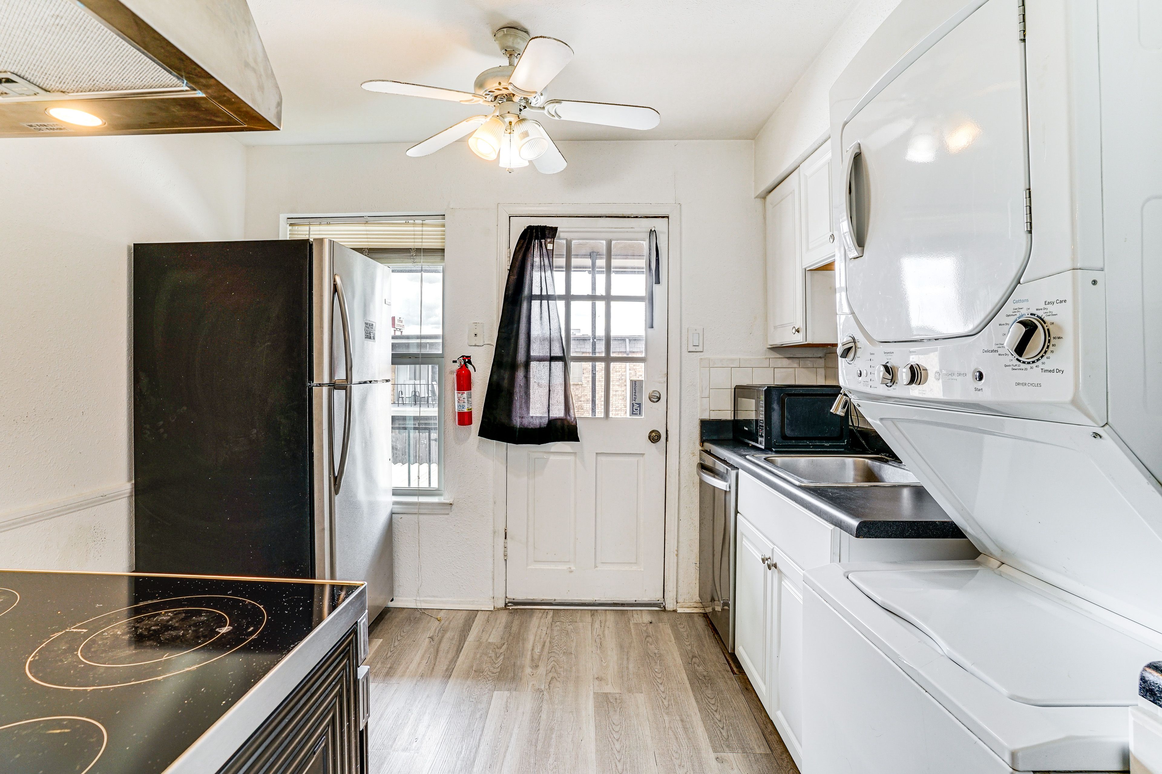 Kitchen | Drip Coffee Maker | Toaster Oven | Slow Cooker