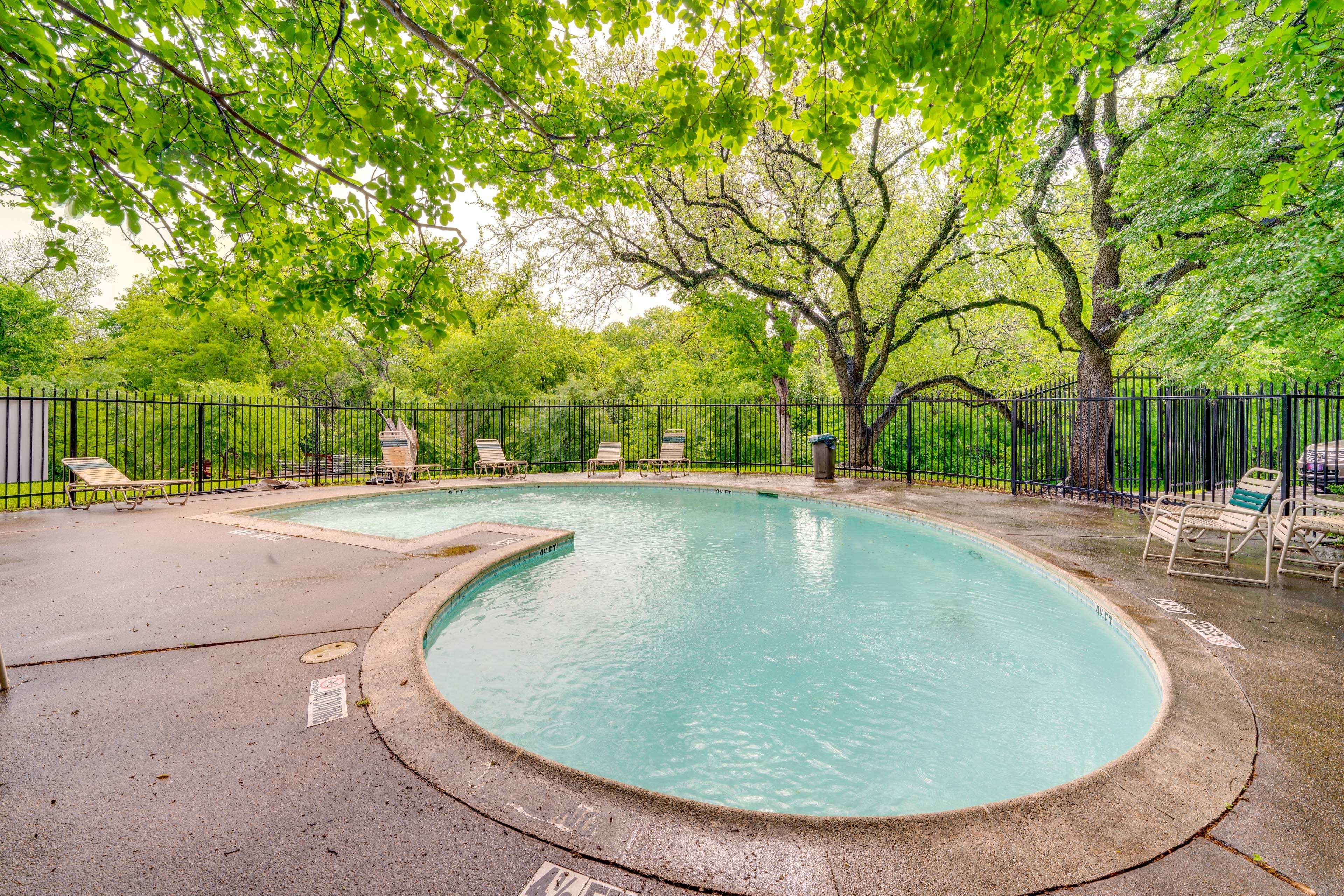 Community Pool | Skillman Bend