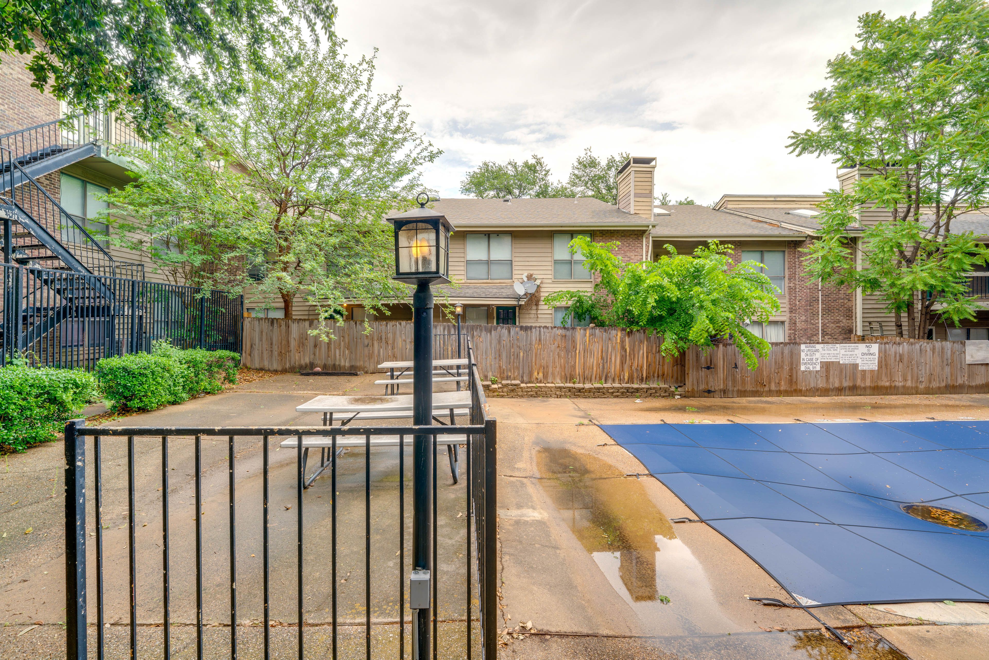 Community Pool (Seasonal) | Vickery Village