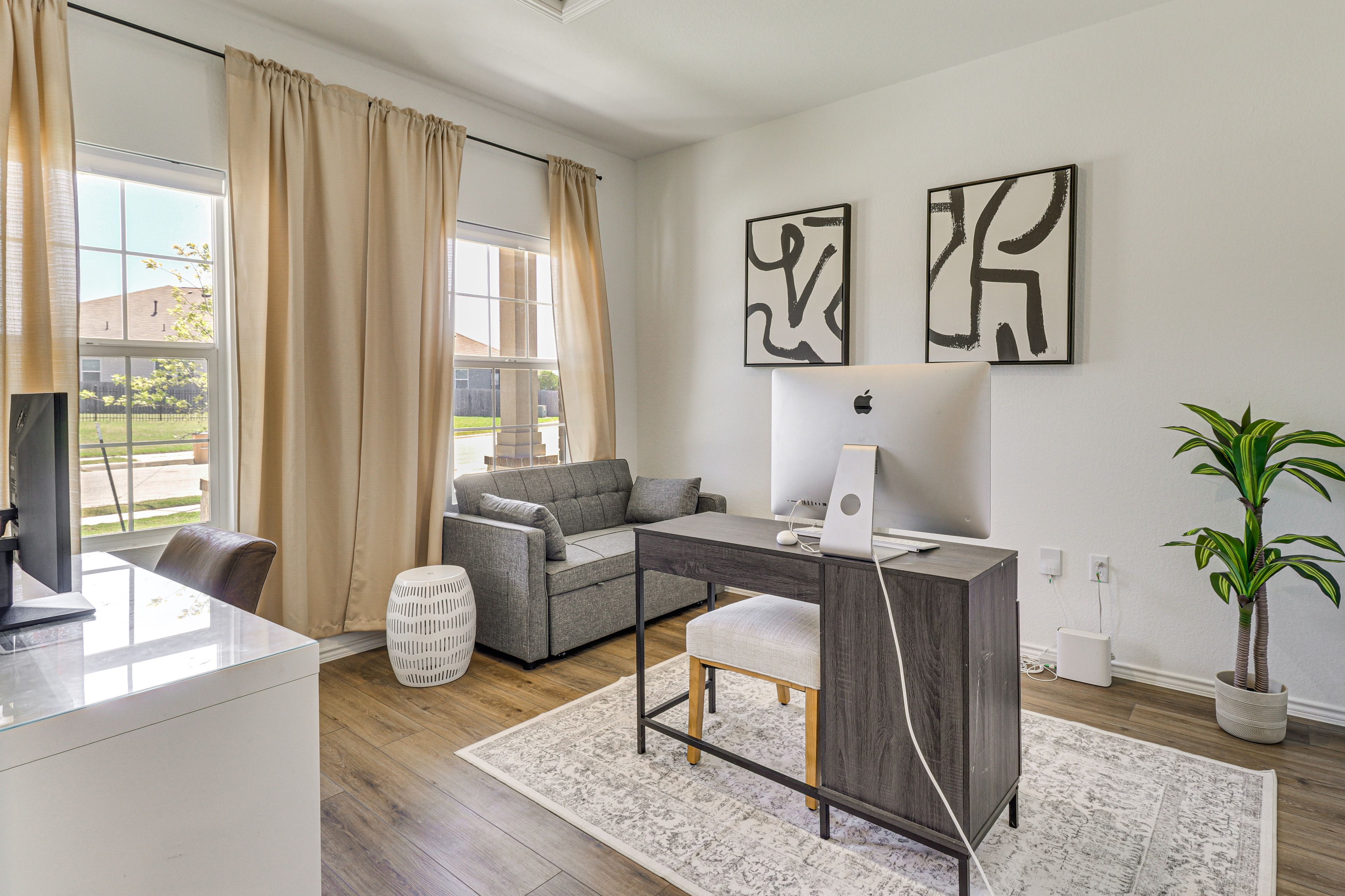 Bedroom 2 | Queen Sleeper Sofa | 1st Floor