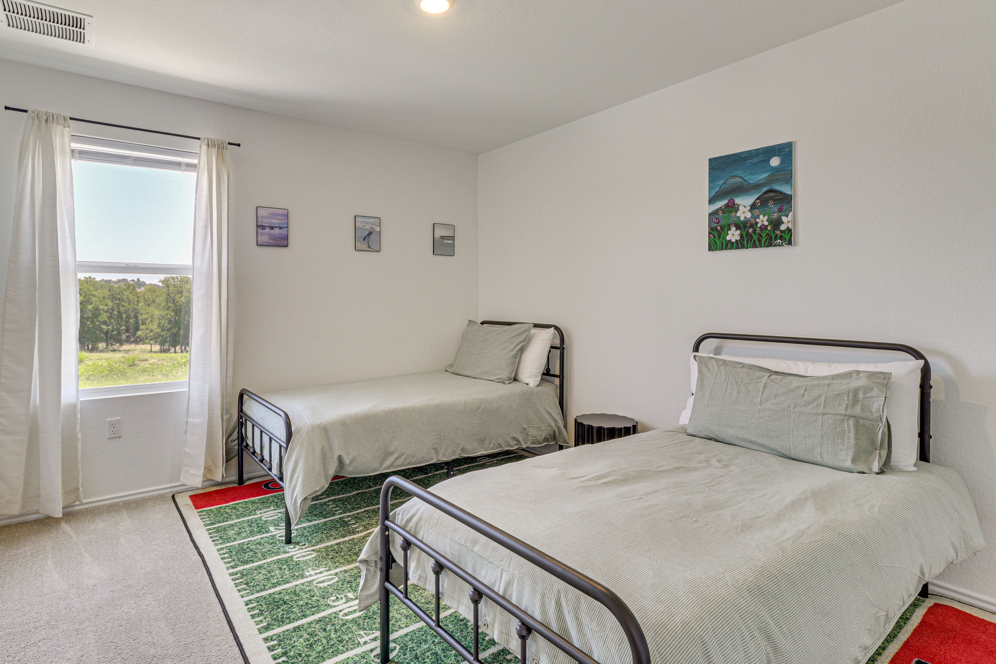 Bedroom 5 | 2 Twin Beds | 2nd Floor