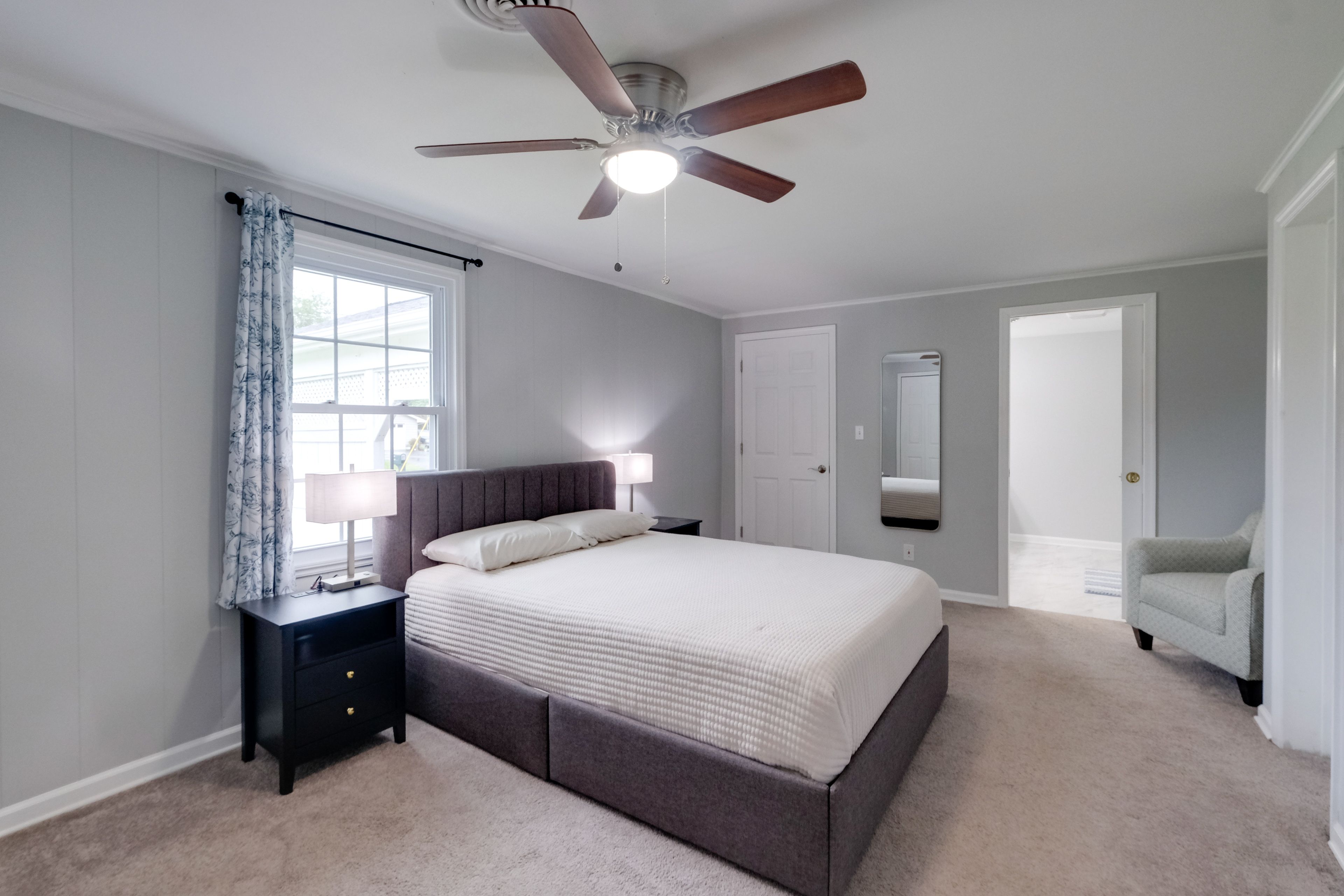 Bedroom 1 | Queen Bed | En-Suite Bathroom