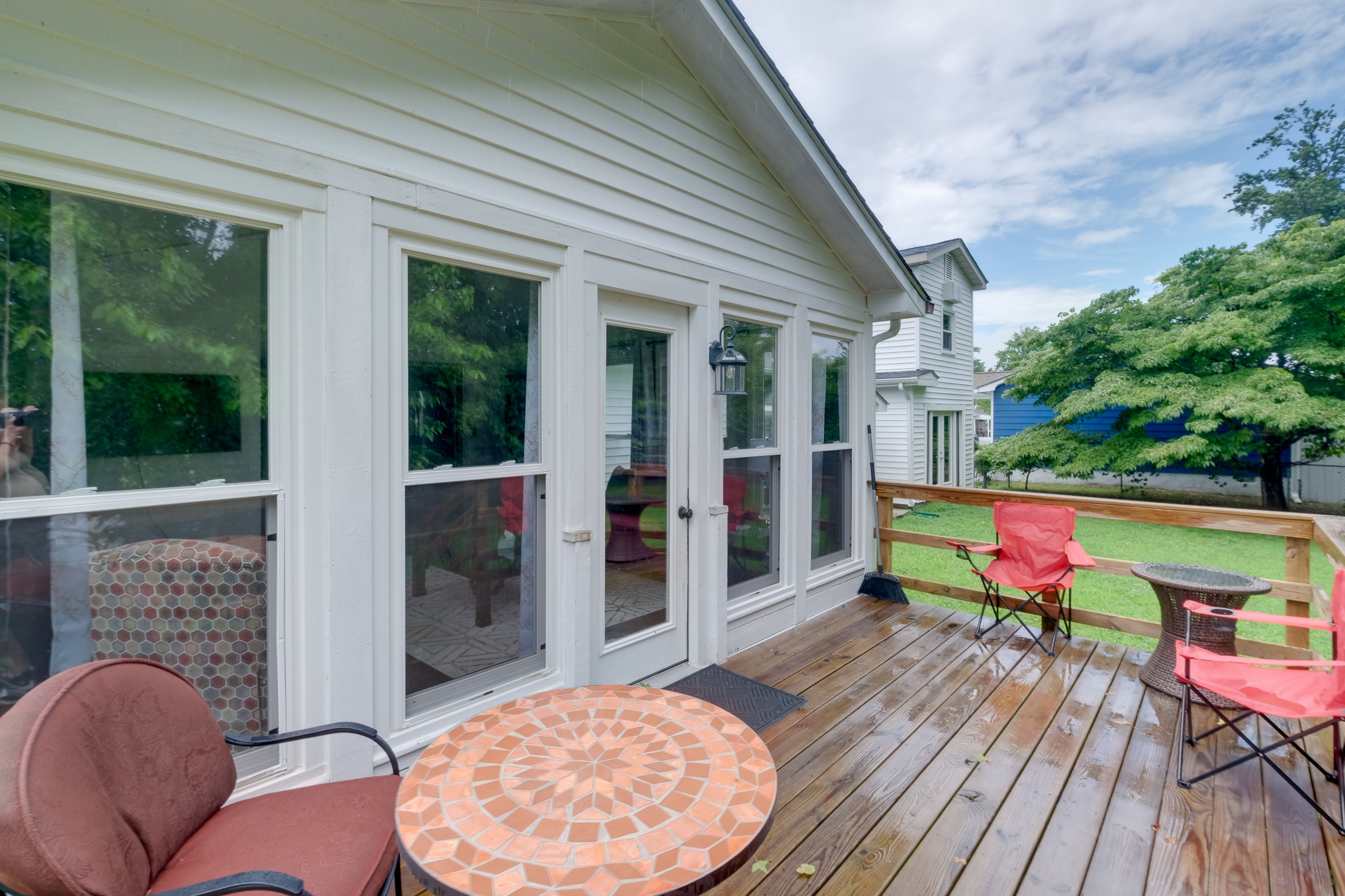 Shared Deck