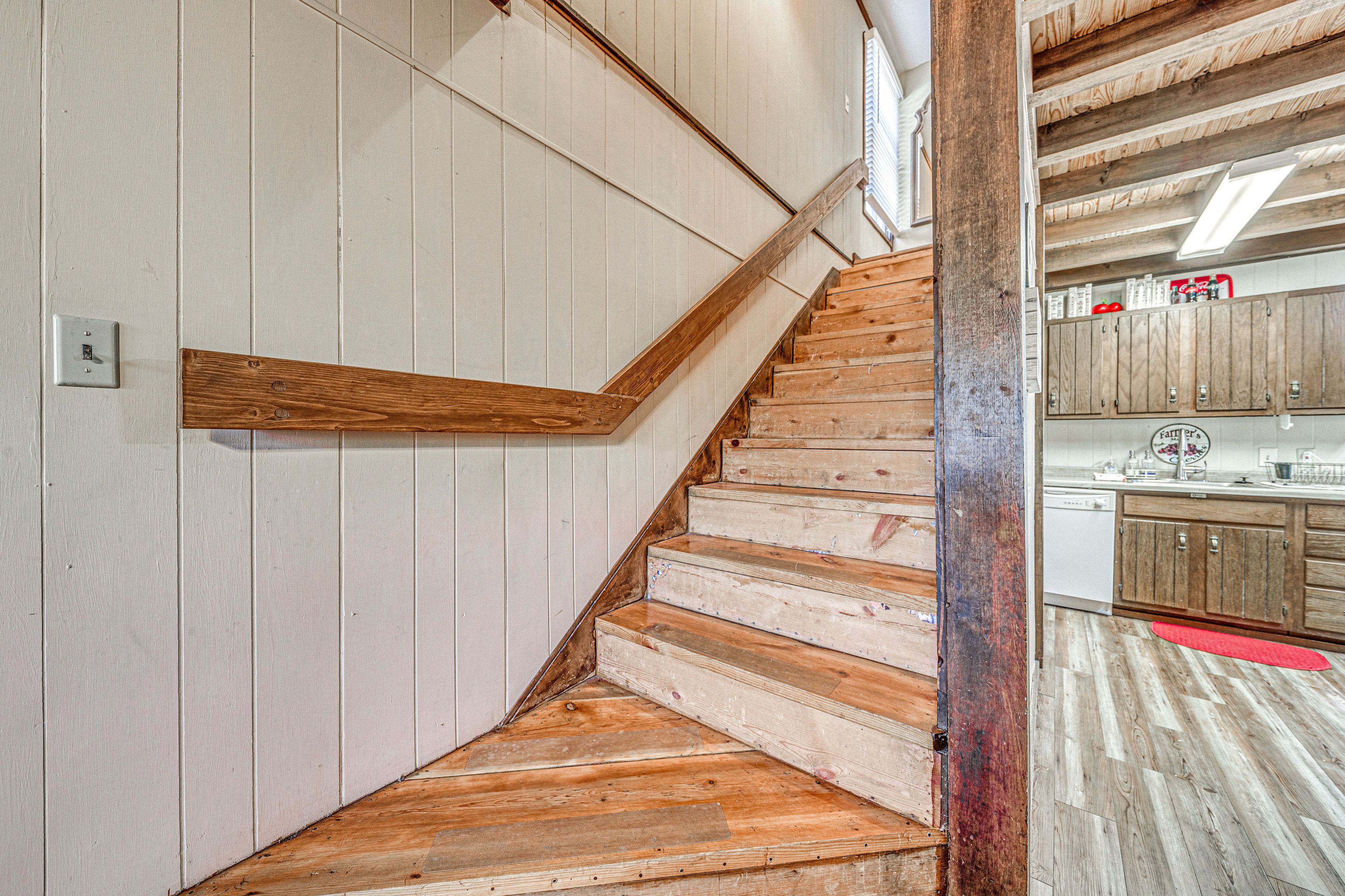 Stairs to 2nd Floor