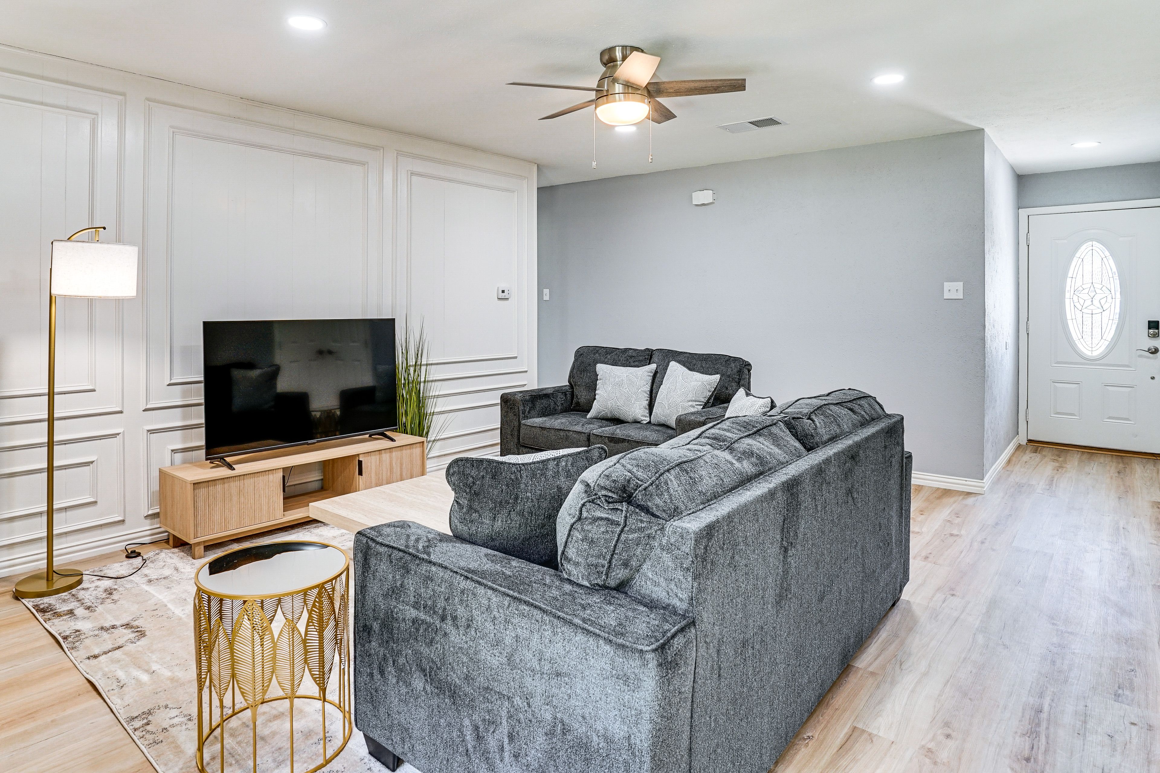 Crowley Vacation Rental | 3BR | 2BA | 2 Steps Required | 1,251 Sq Ft