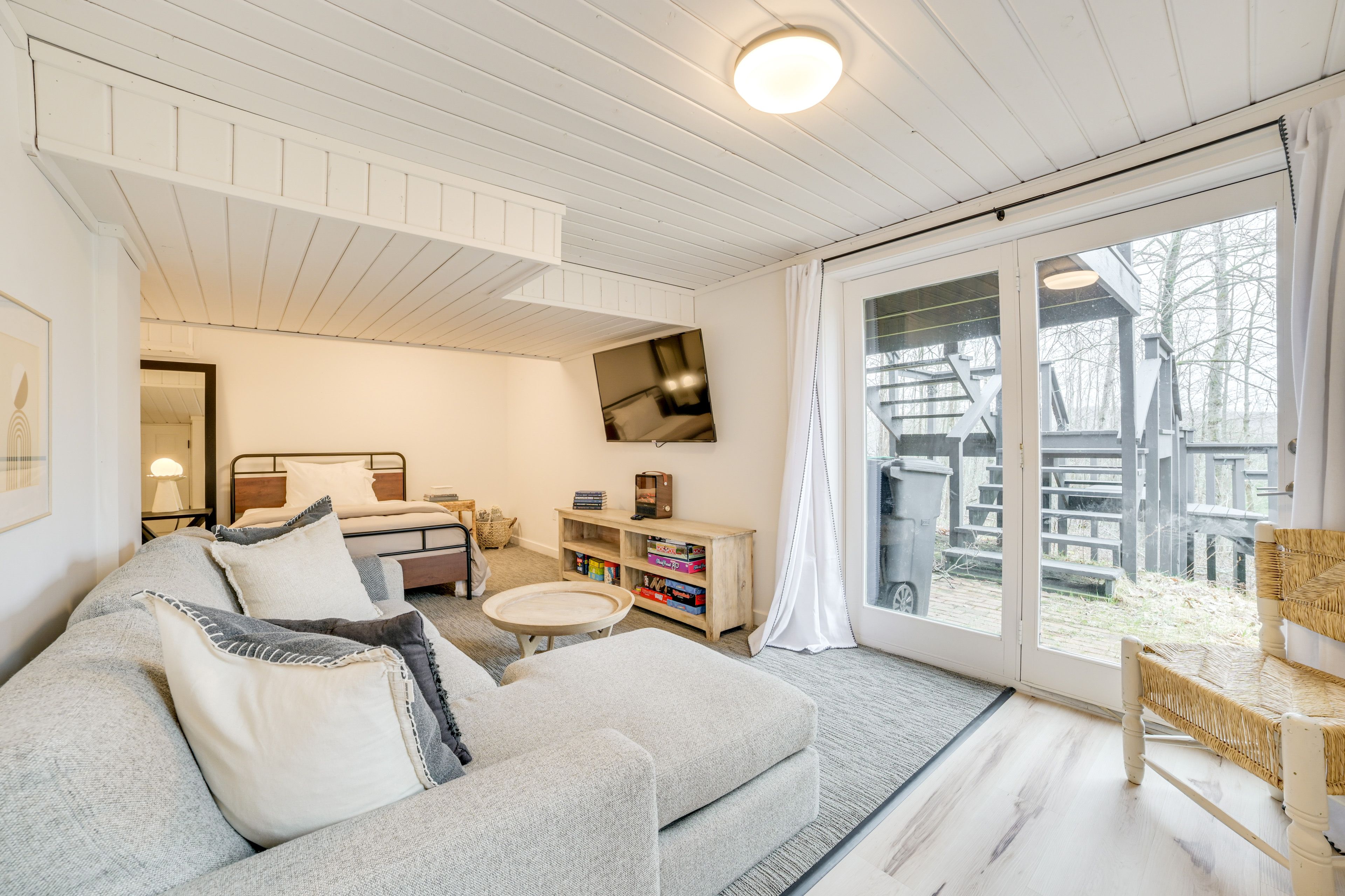Bedroom 3 (Basement) | 2 Queen Beds | Basement Floor