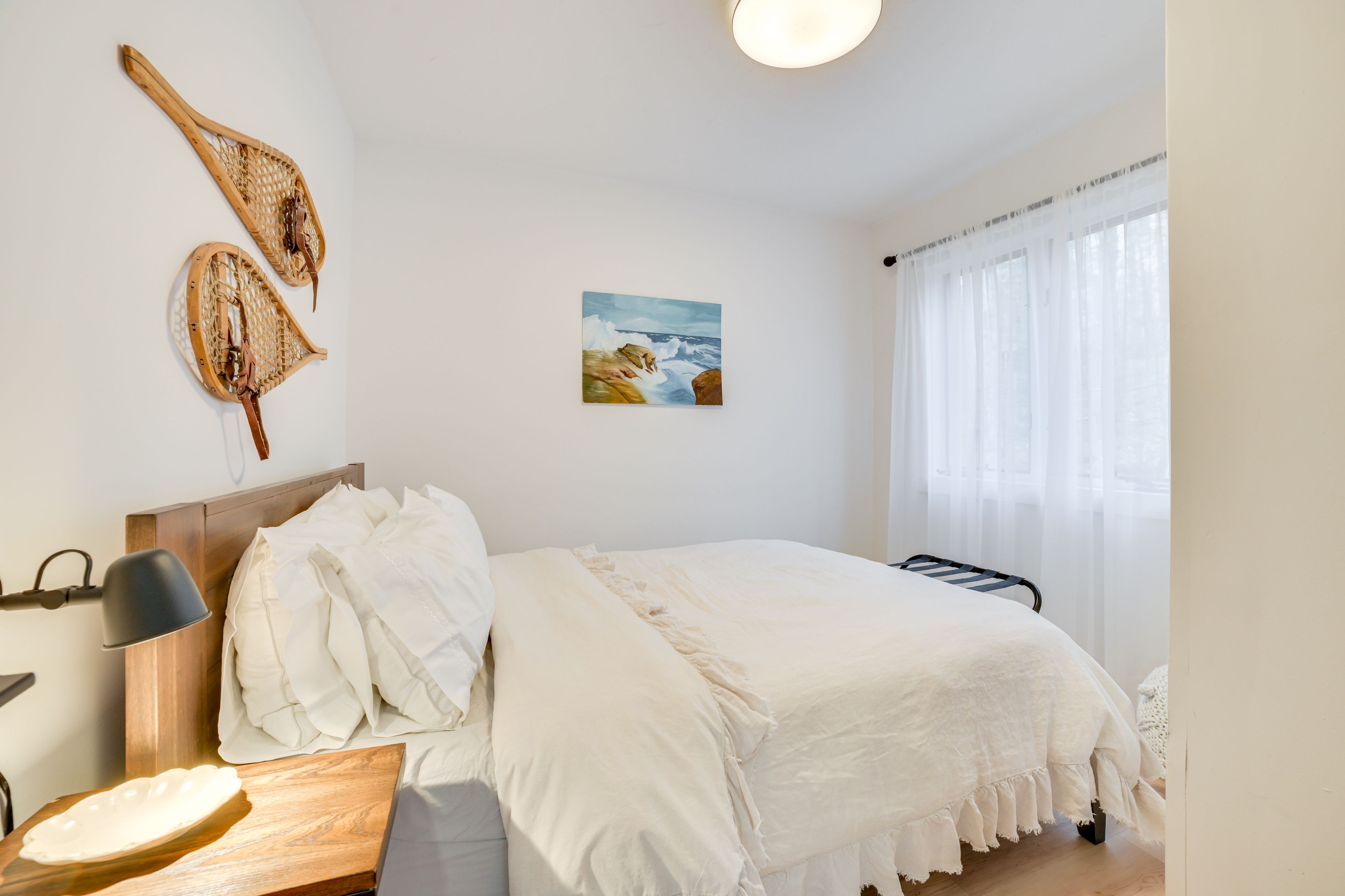 Bedroom 2 | Queen Bed | 1st Floor | Linens Provided